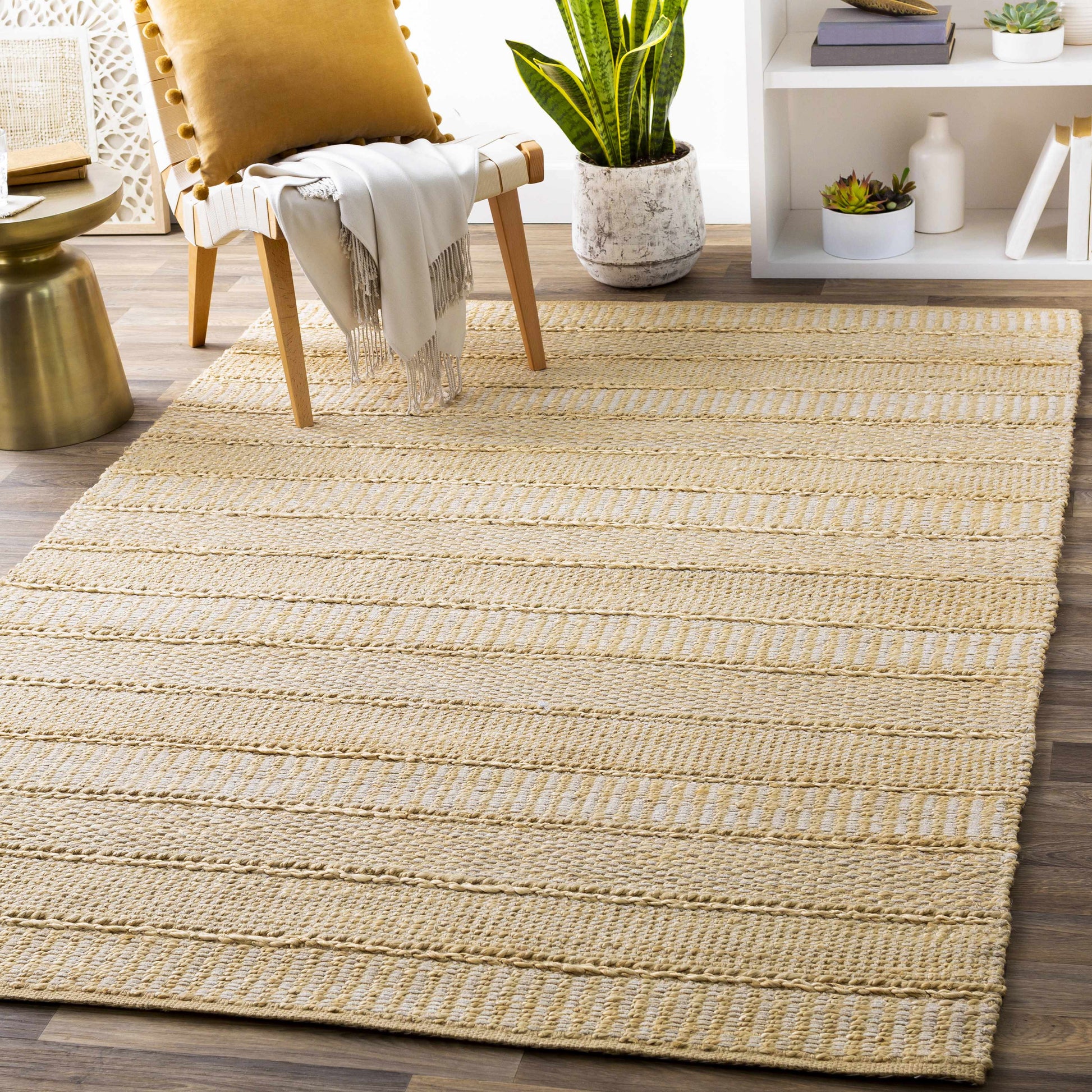 Aria IAA-1001 Hand Woven Rug