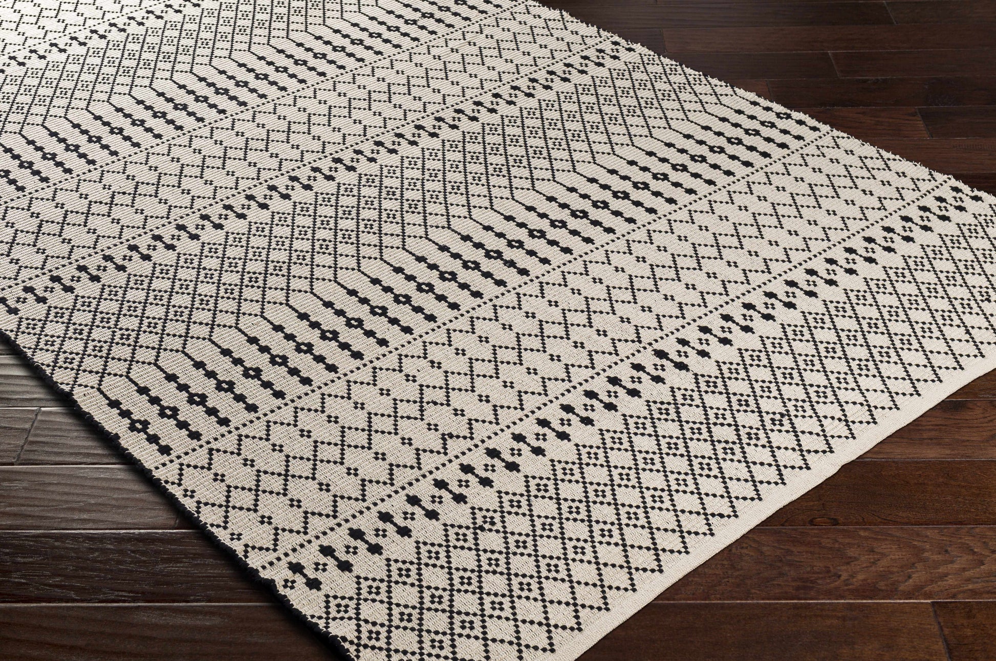 Osasuna OSA-2300 Hand Woven Rug