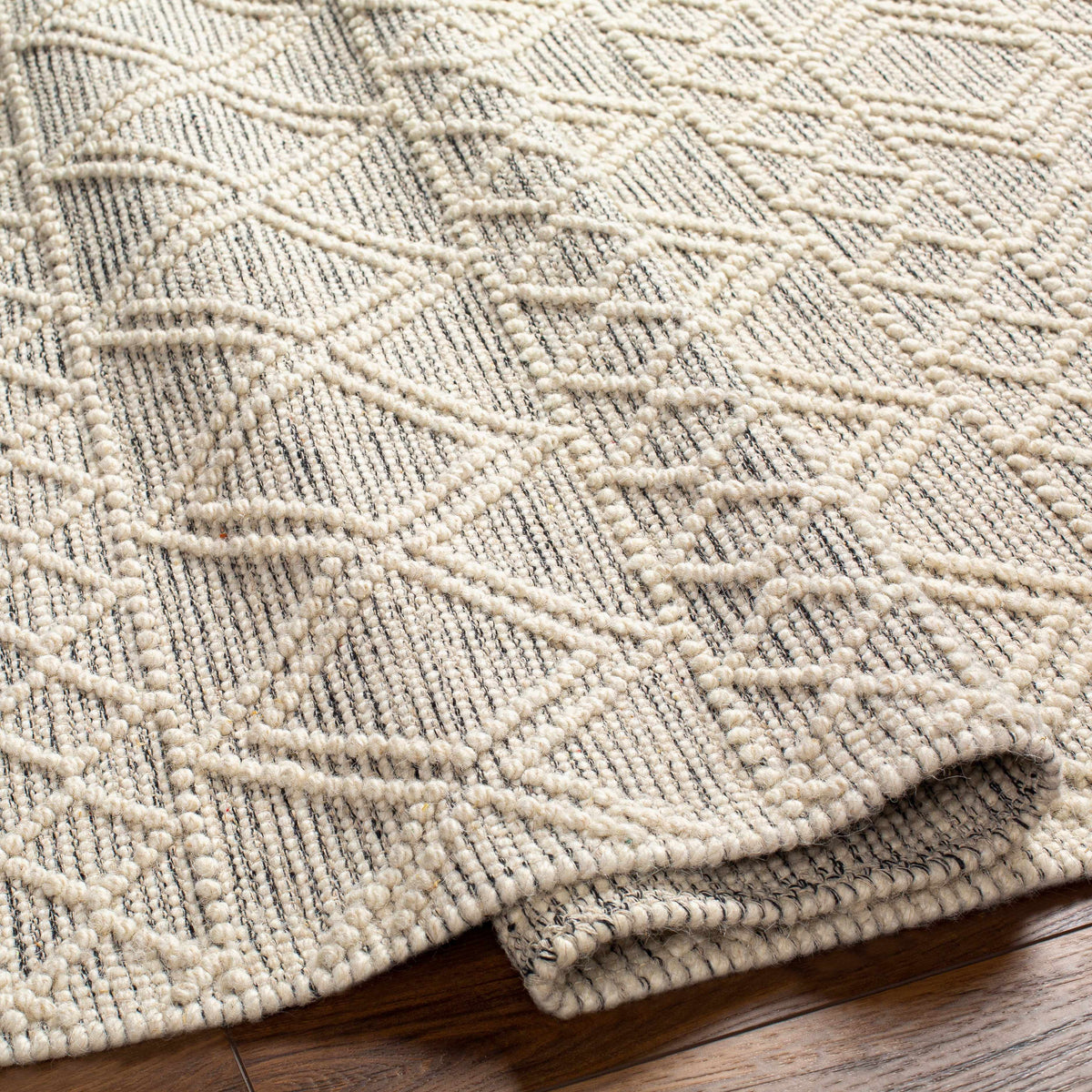 Hemingway HMG-2303 Hand Woven Rug