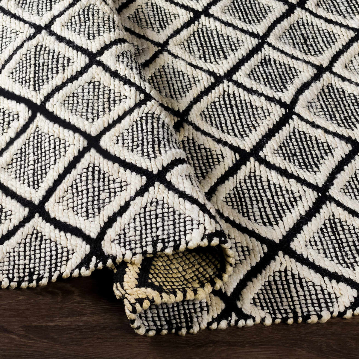 Santa Barbara SBB-2300 Hand Woven Rug