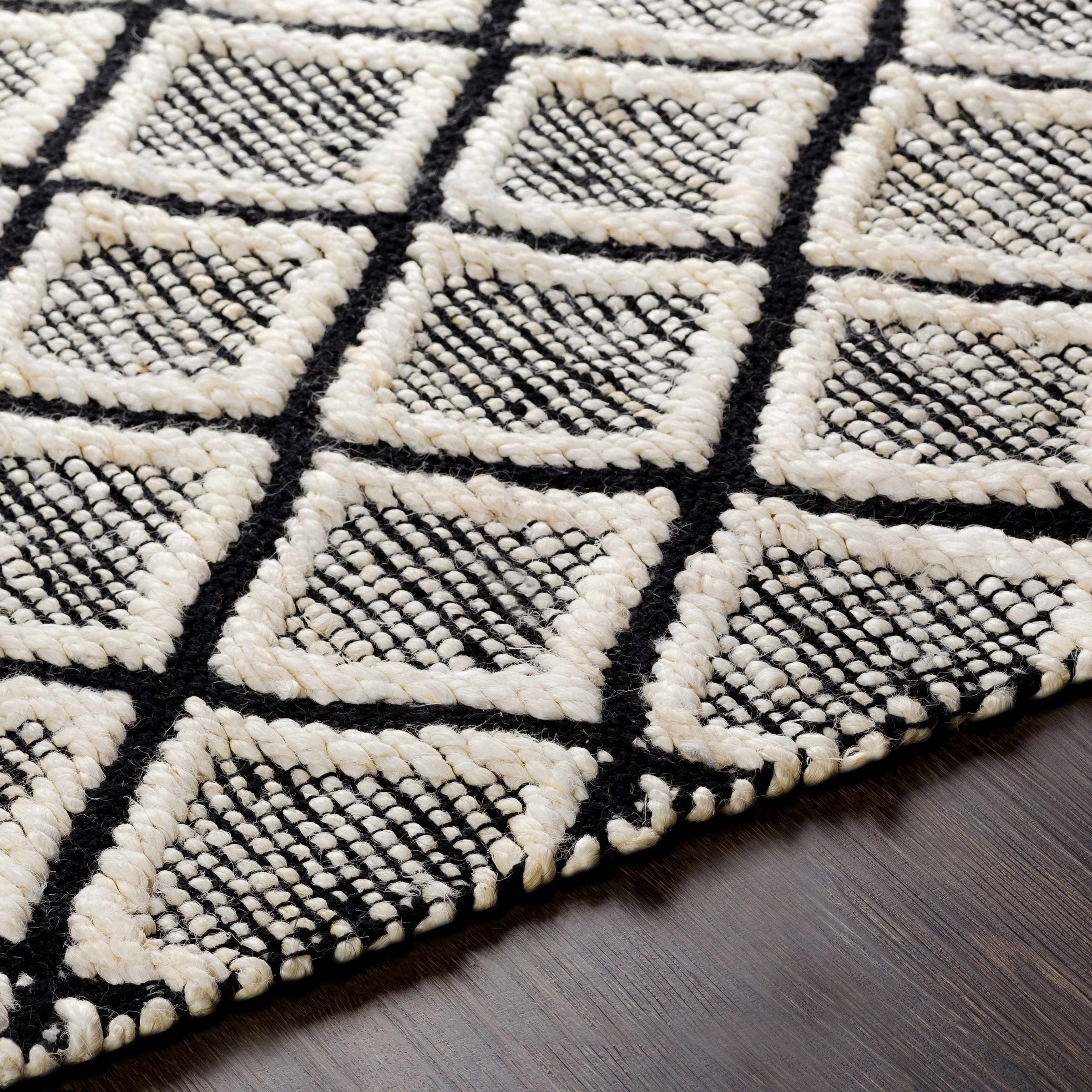 Santa Barbara SBB-2300 Hand Woven Rug