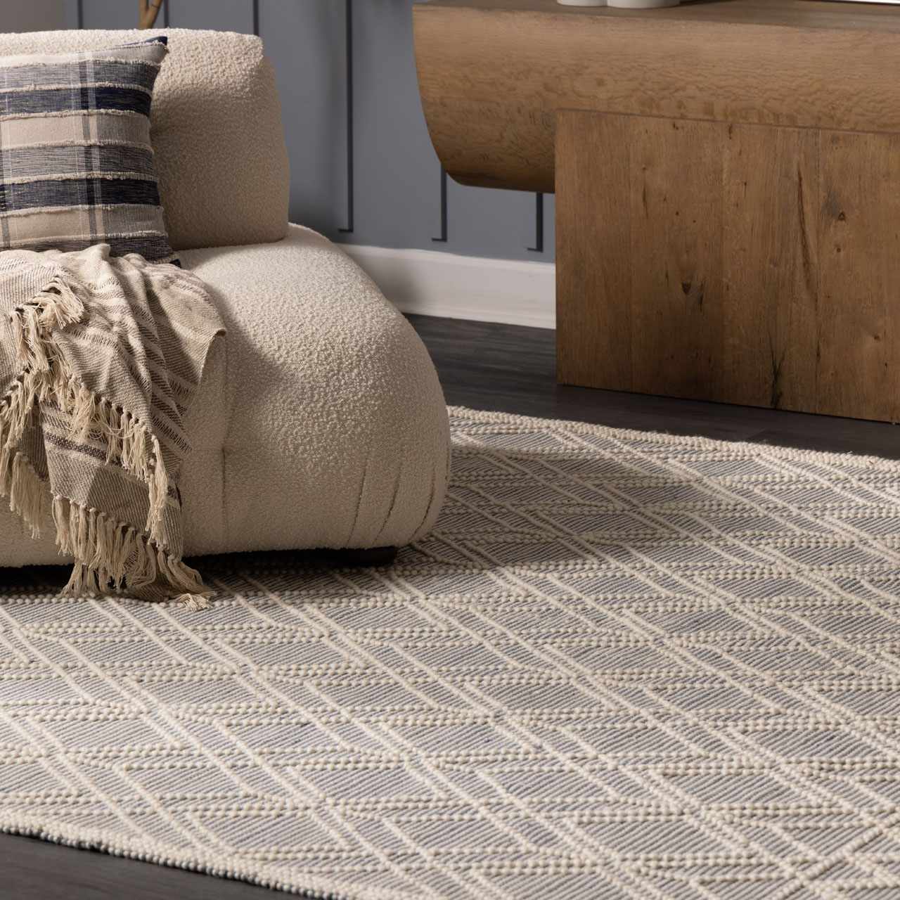 Casa DeCampo CDC-2300 Hand Woven Rug