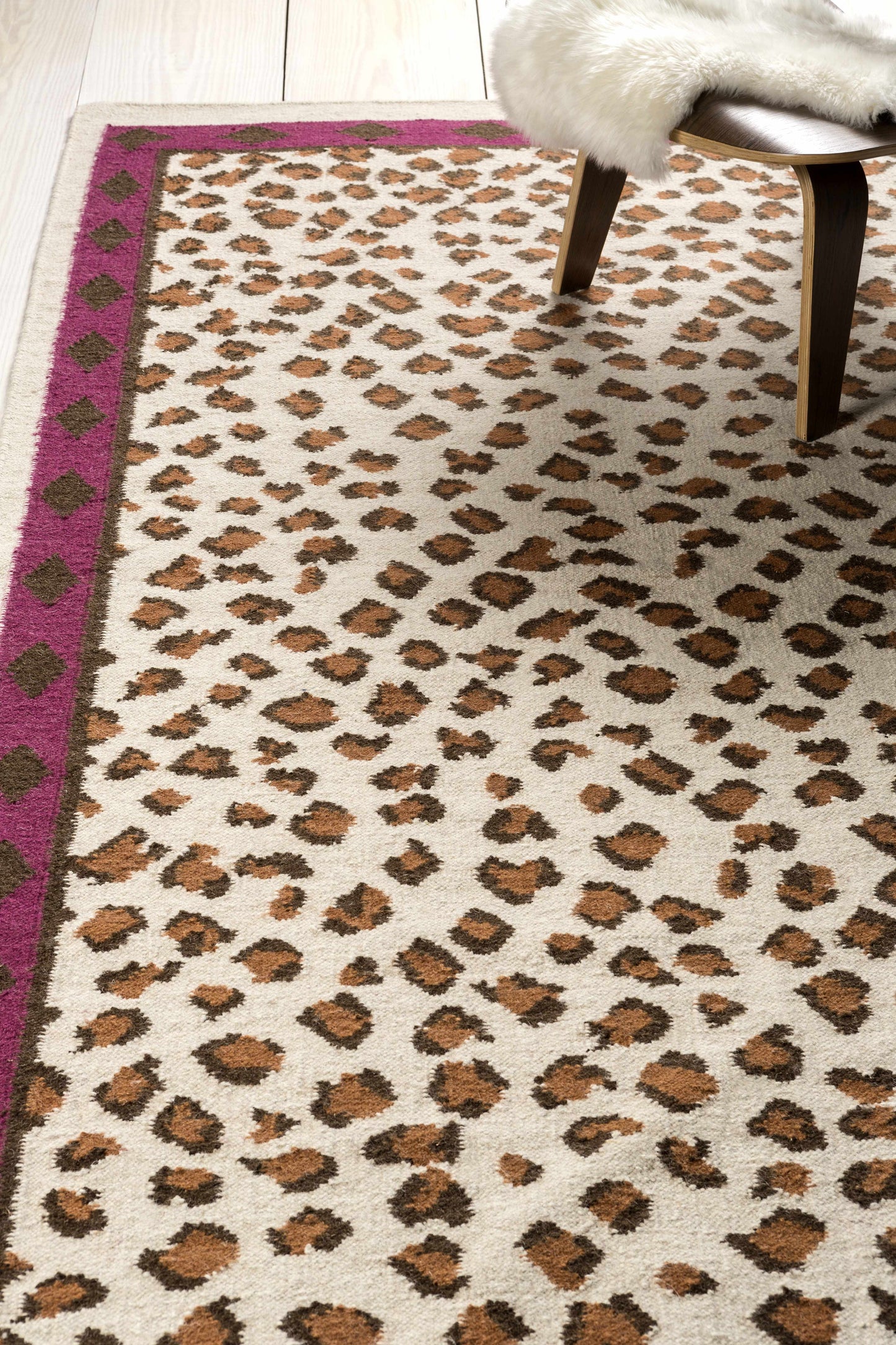 Nantes NAN-8000 Hand Woven Rug