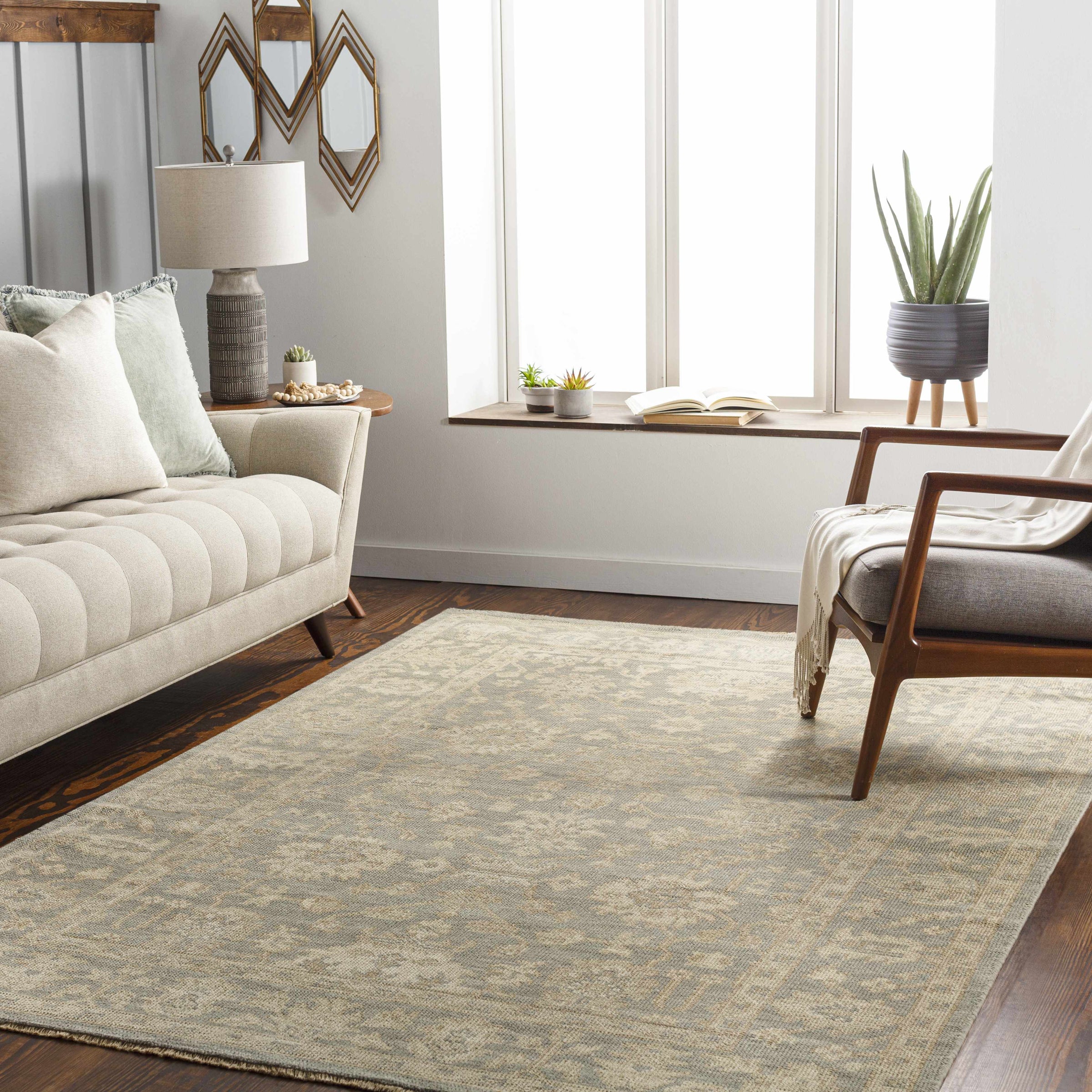 Reign REG-2306 Hand Knotted Rug