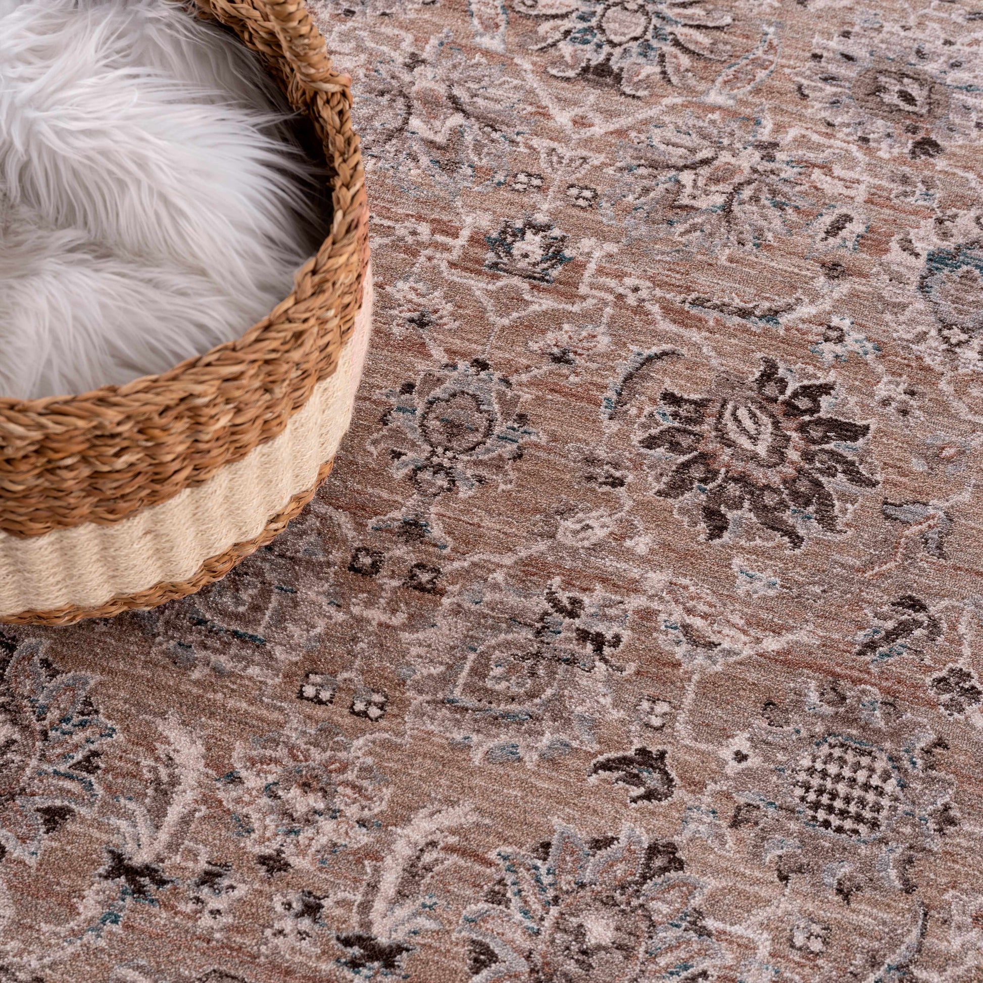 Carlisle CSI-2300 Machine Woven Rug