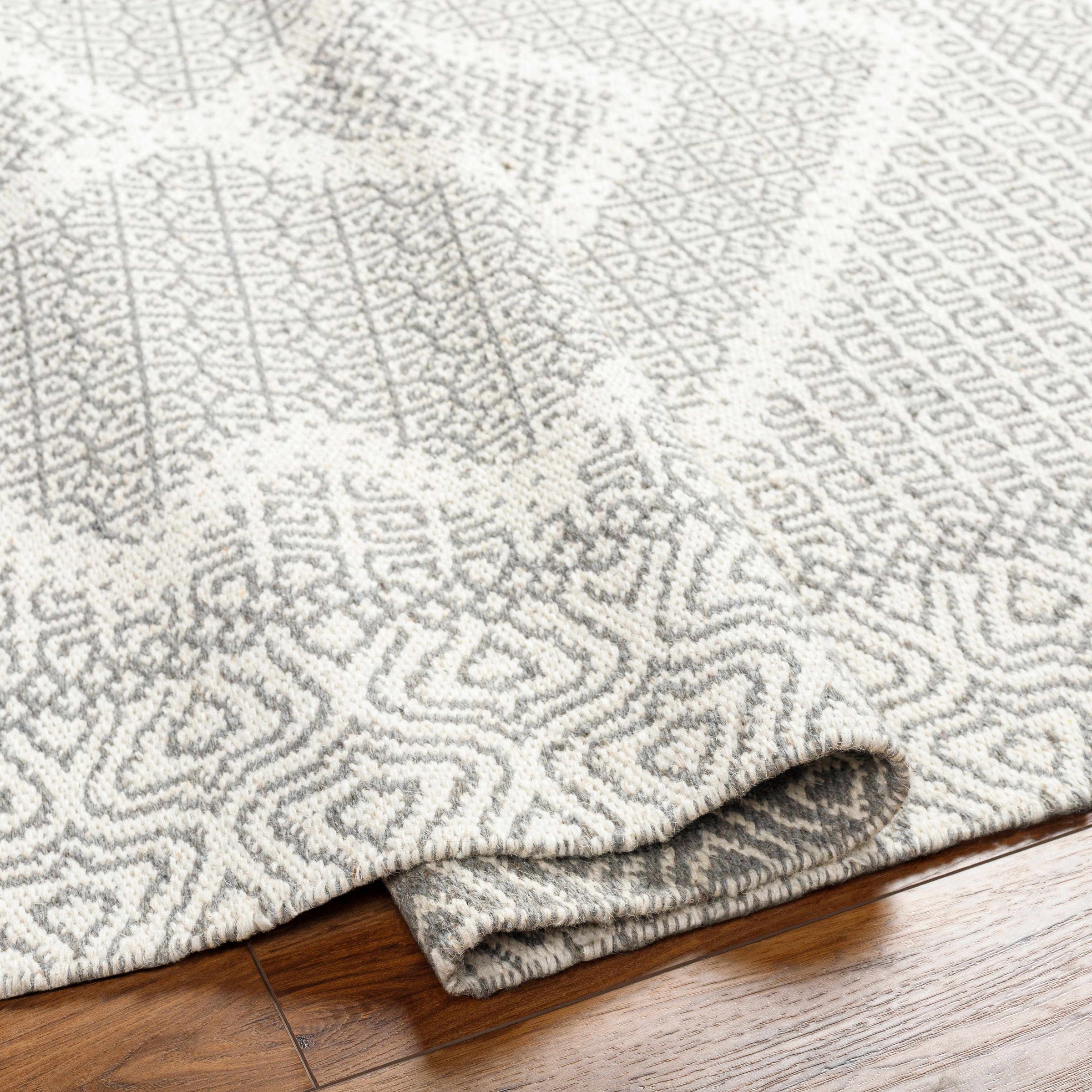 Mardin MDI-2316 Hand Woven Rug
