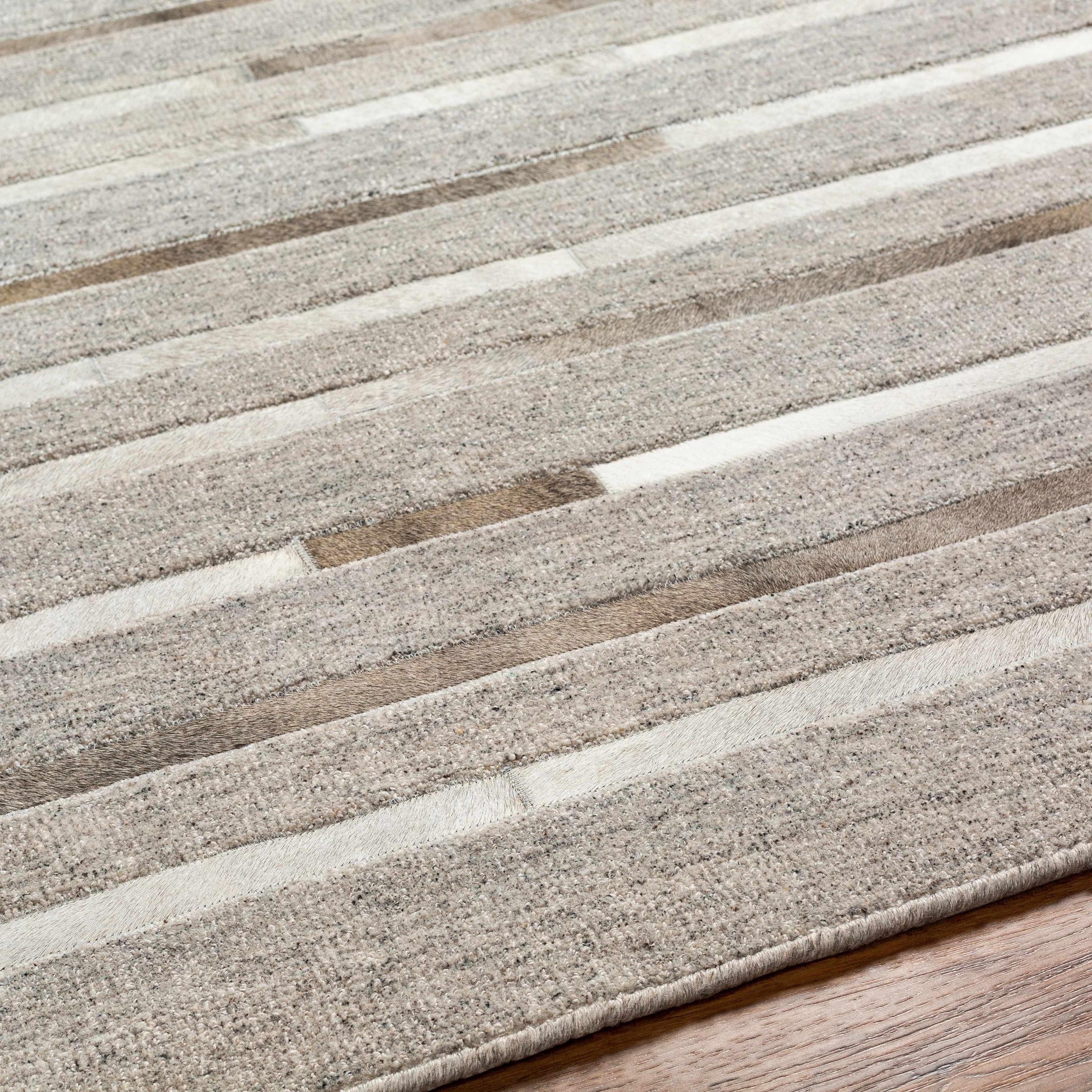 Eloquent ELQ-2307 Handmade Rug