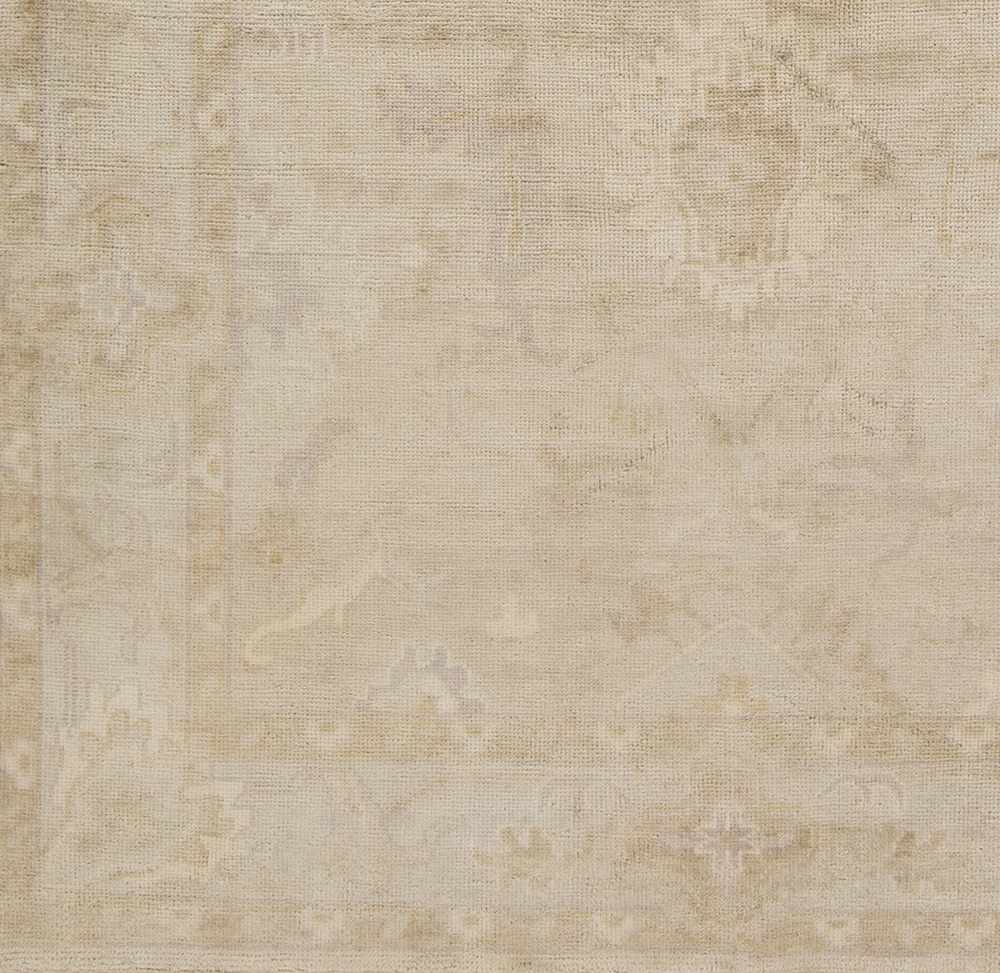 Hillcrest HIL-9018 Hand Knotted Rug