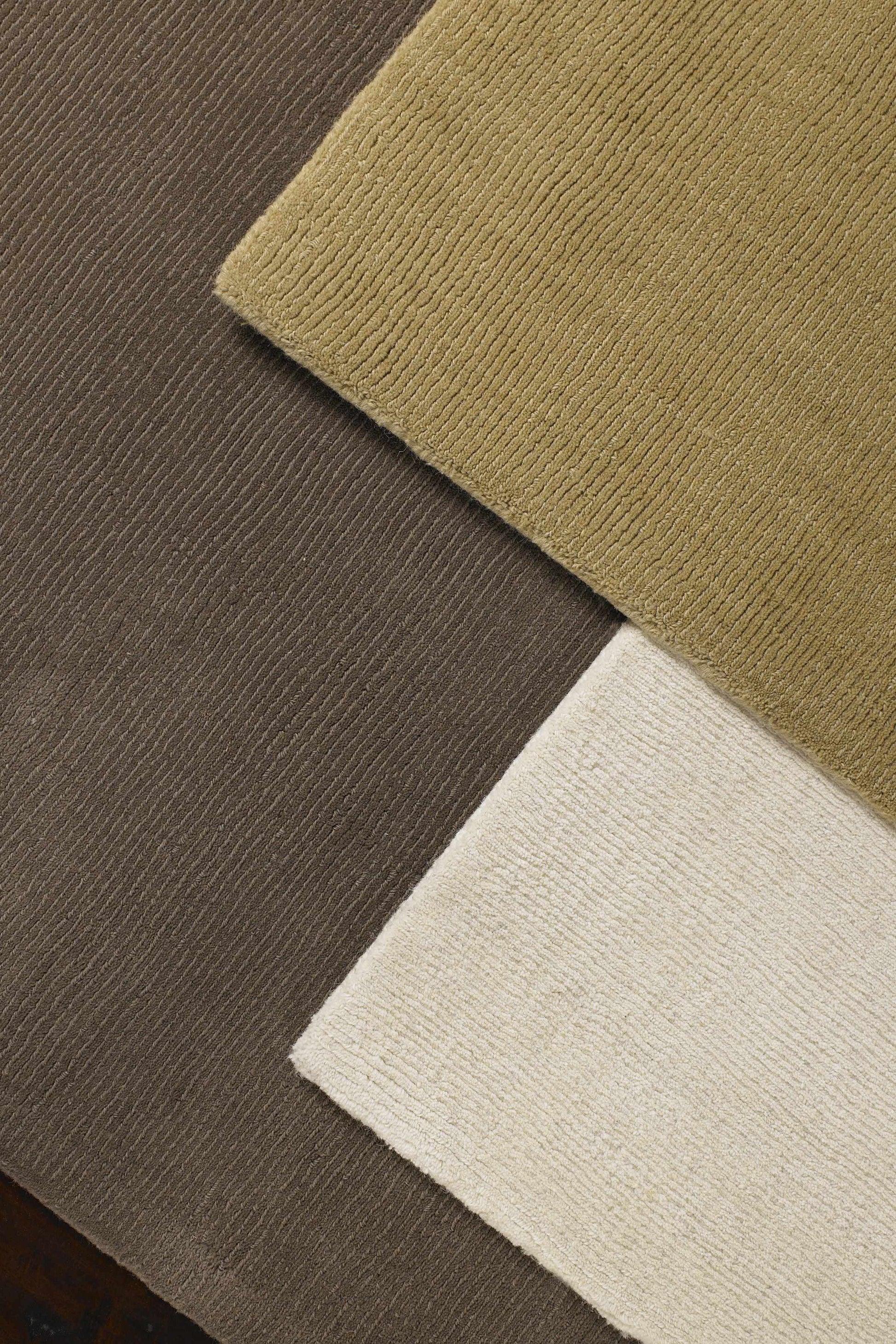 Mystique M-334 Handmade Rug