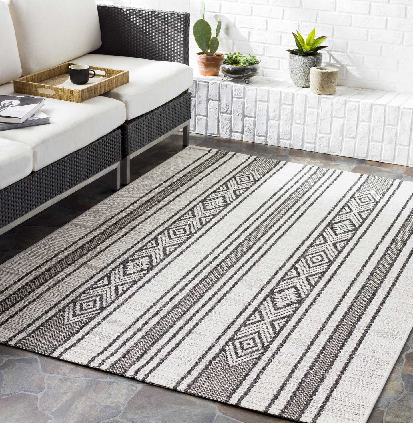 Eagean EAG-2352 Machine Woven Rug