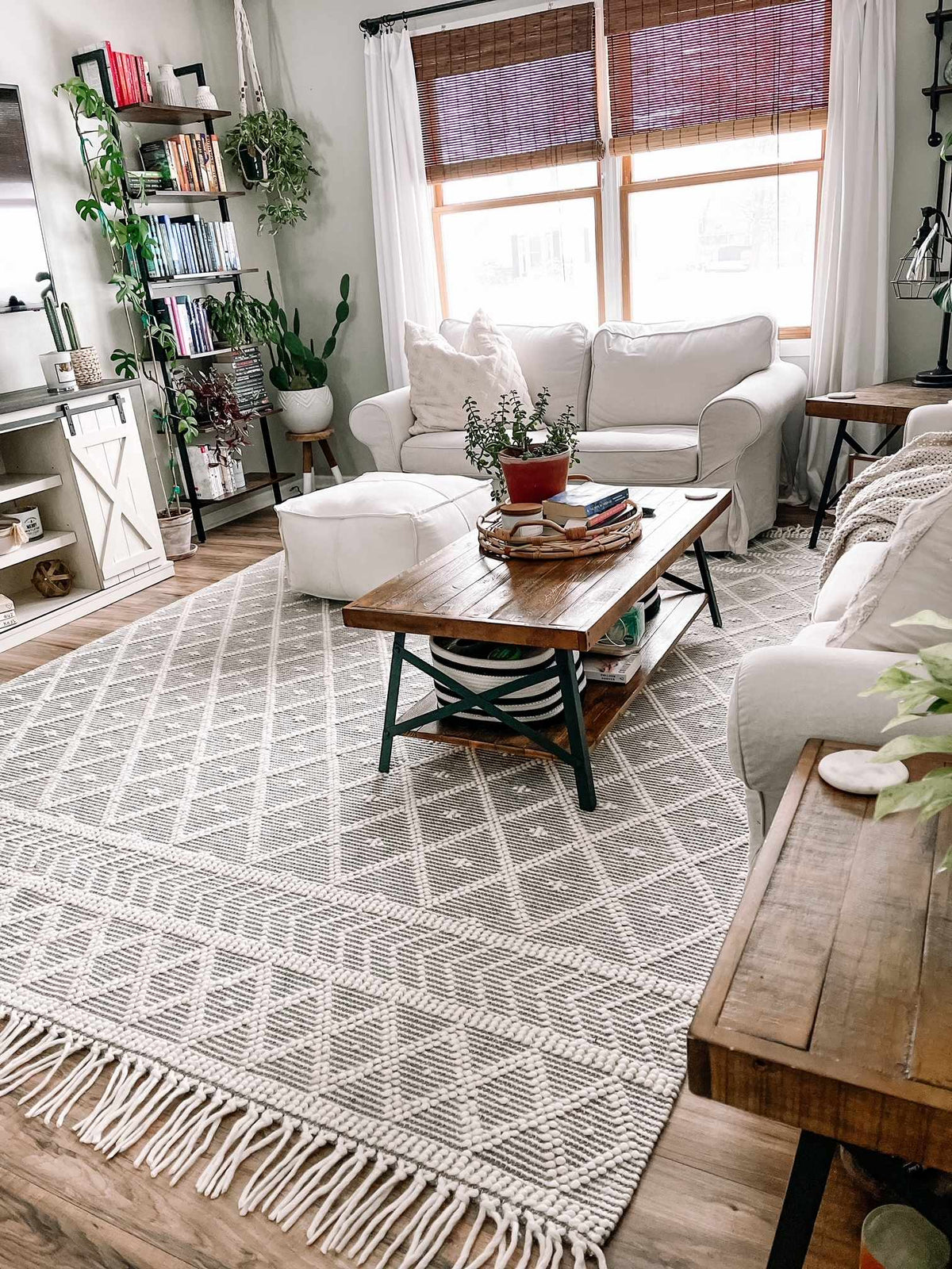 Casa DeCampo CDC-2304 Hand Woven Rug