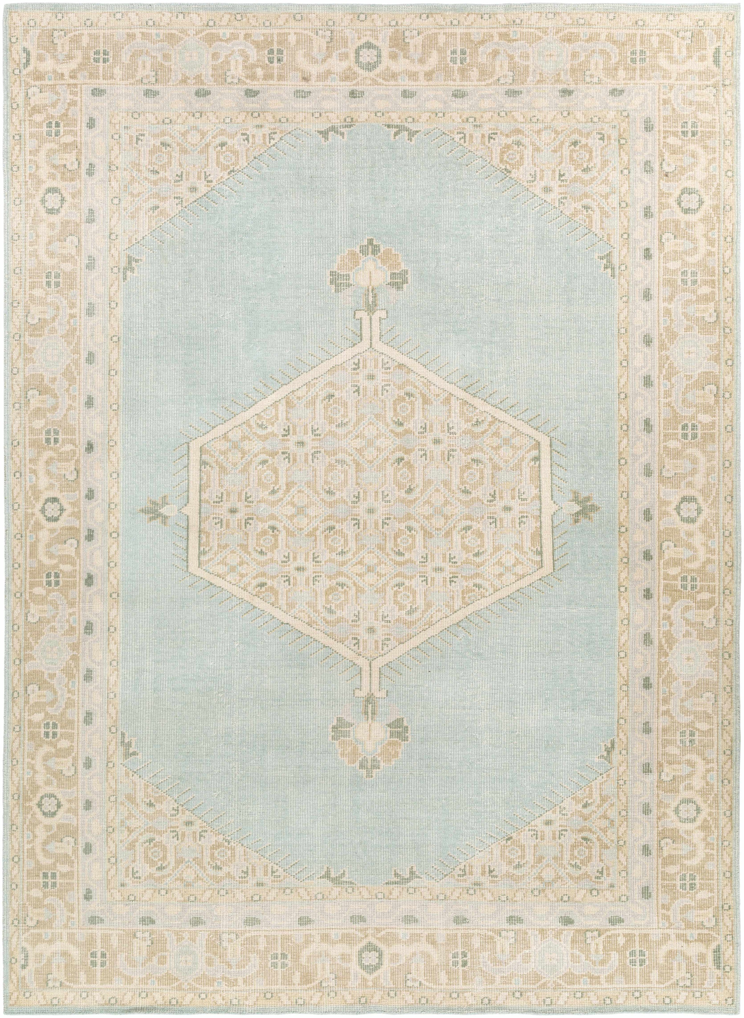 Light Sage Hand Knotted 100% NZ Wool Traditional Rectangle Handmade rug, Indoor use only, no fringe, non-washable.