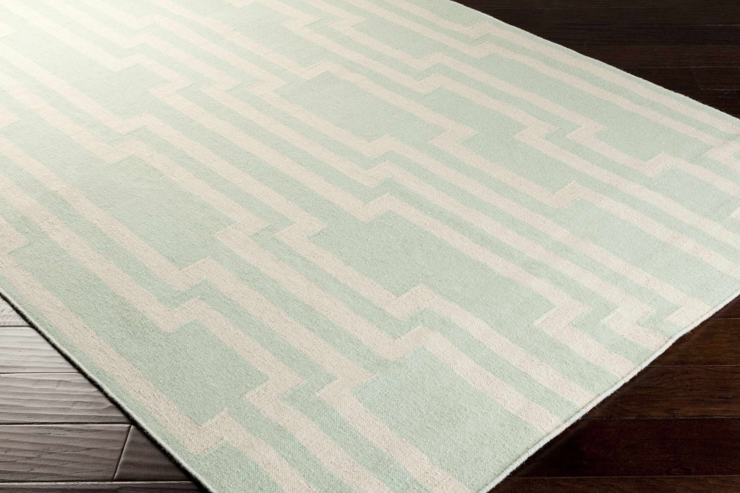 Market Place MKP-1010 Hand Woven Rug