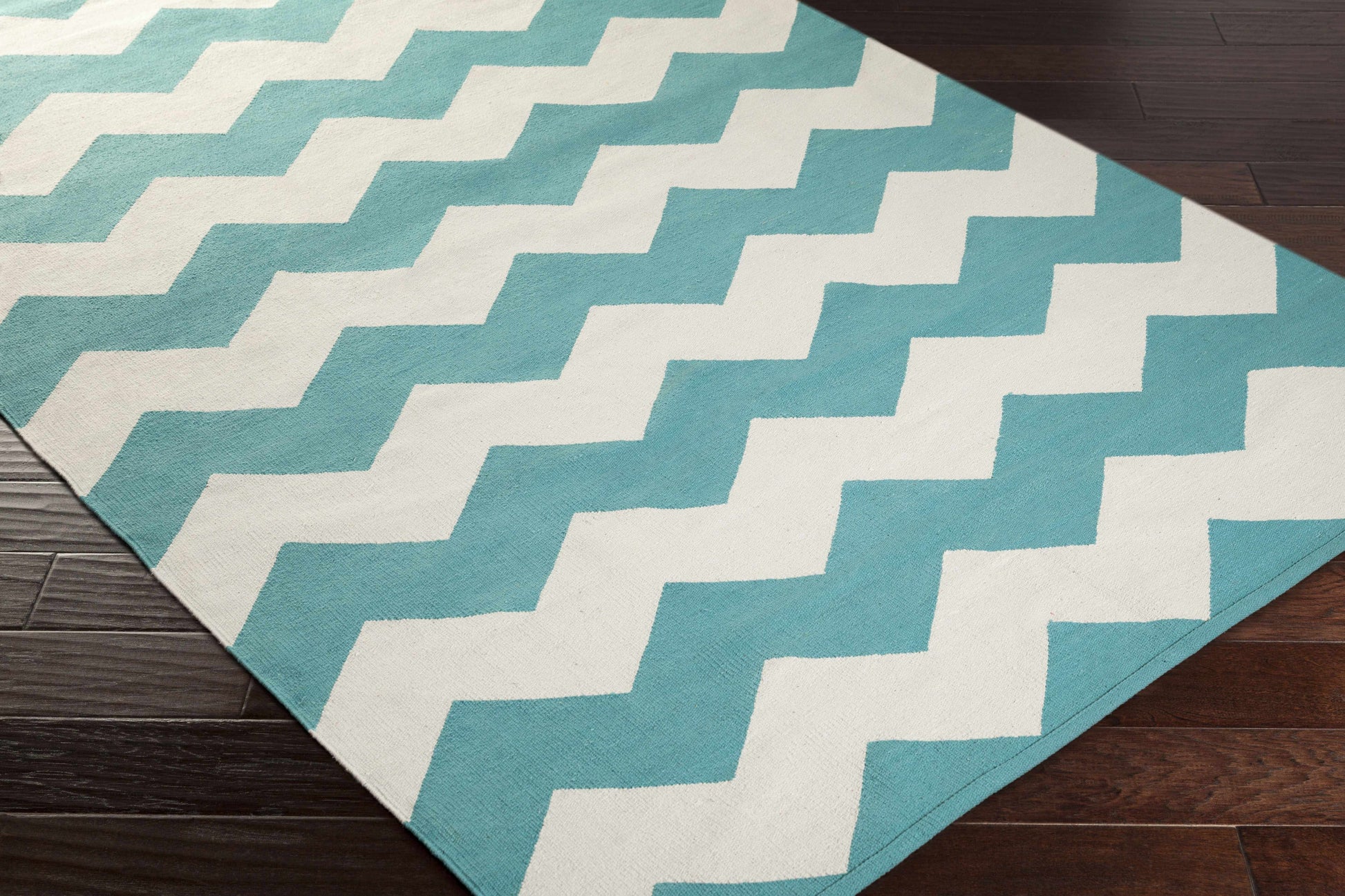 Vogue AWLT-3022 Hand Woven Rug