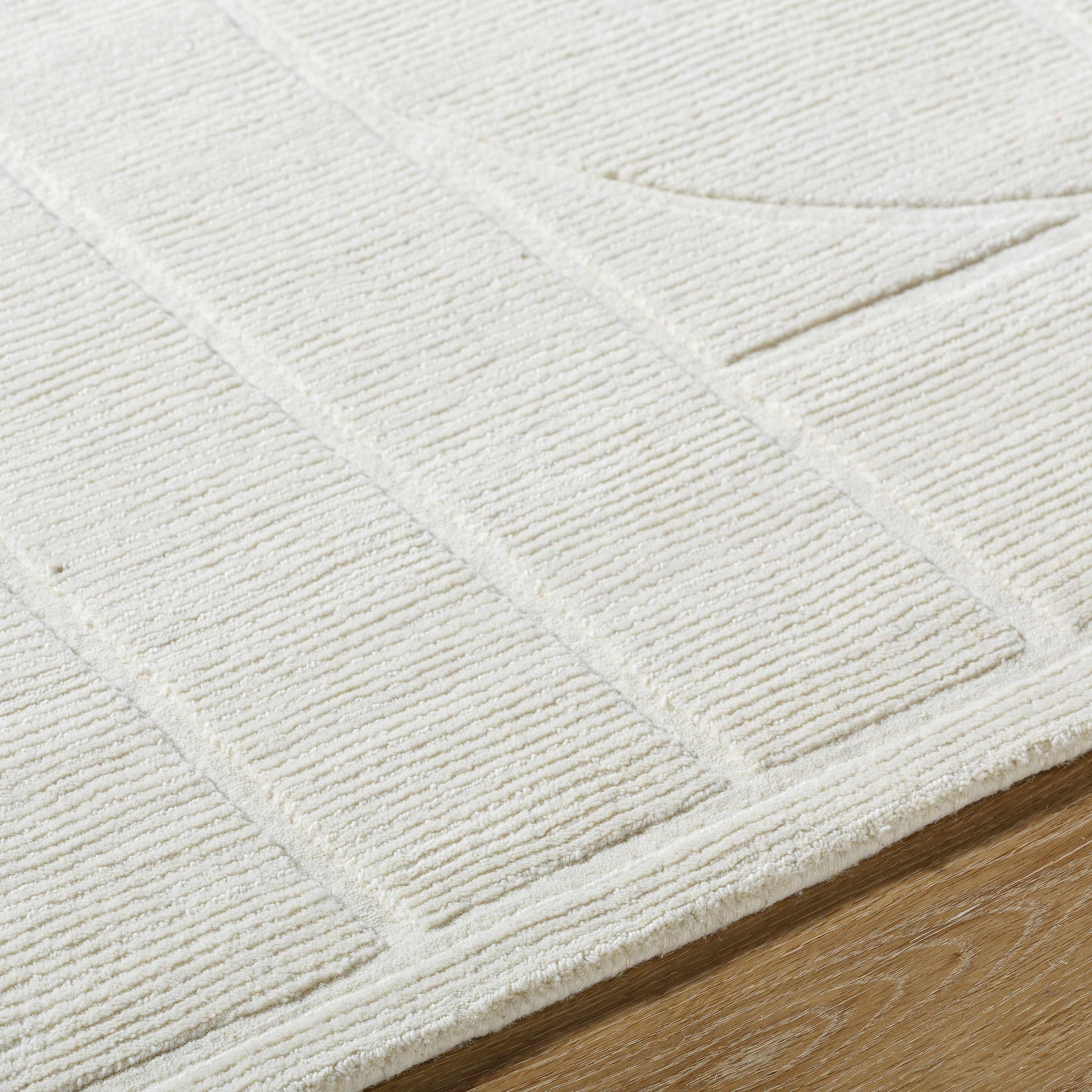 Mystique M-5485 Hand Loomed Rug