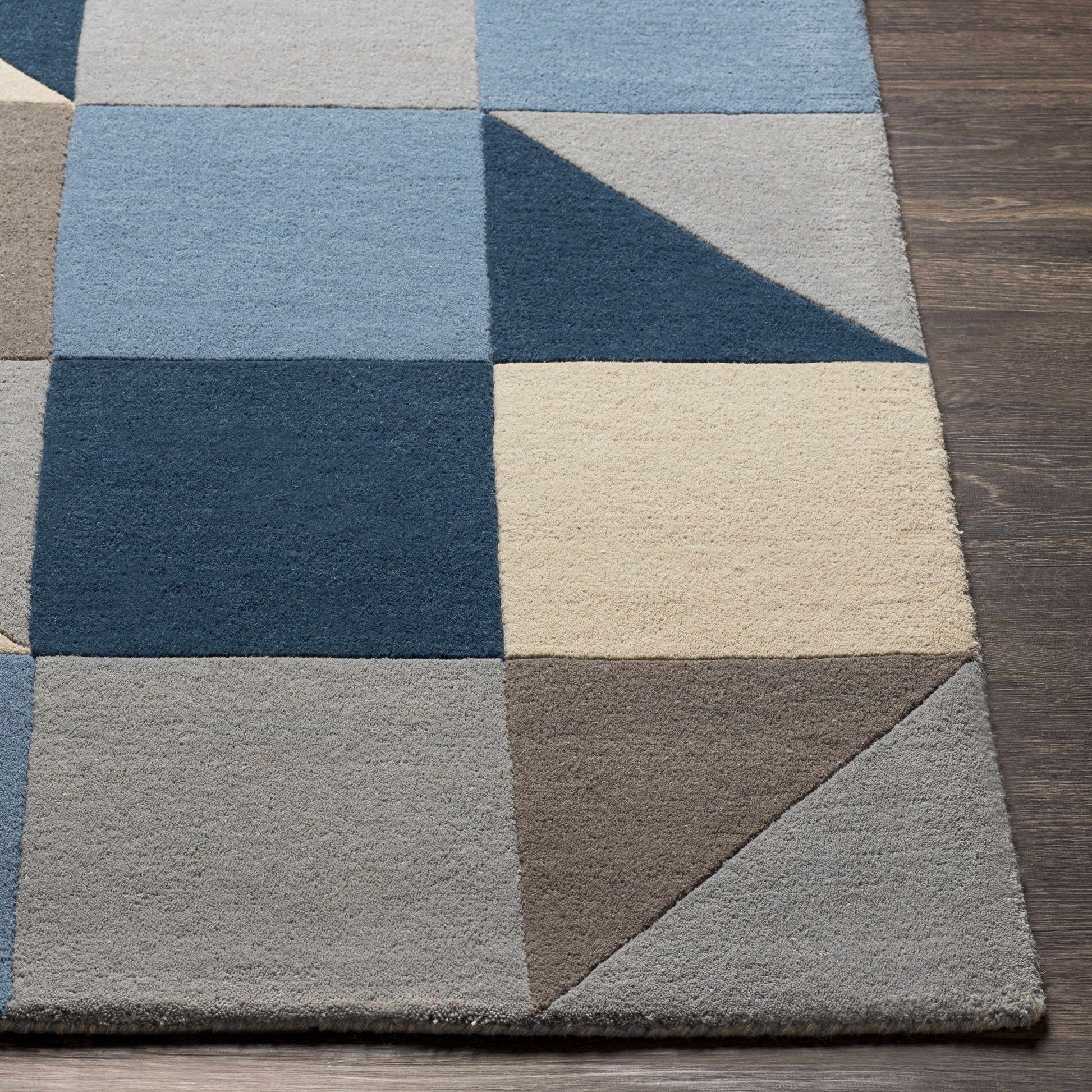 Queens QUN-2308 Hand Tufted Rug