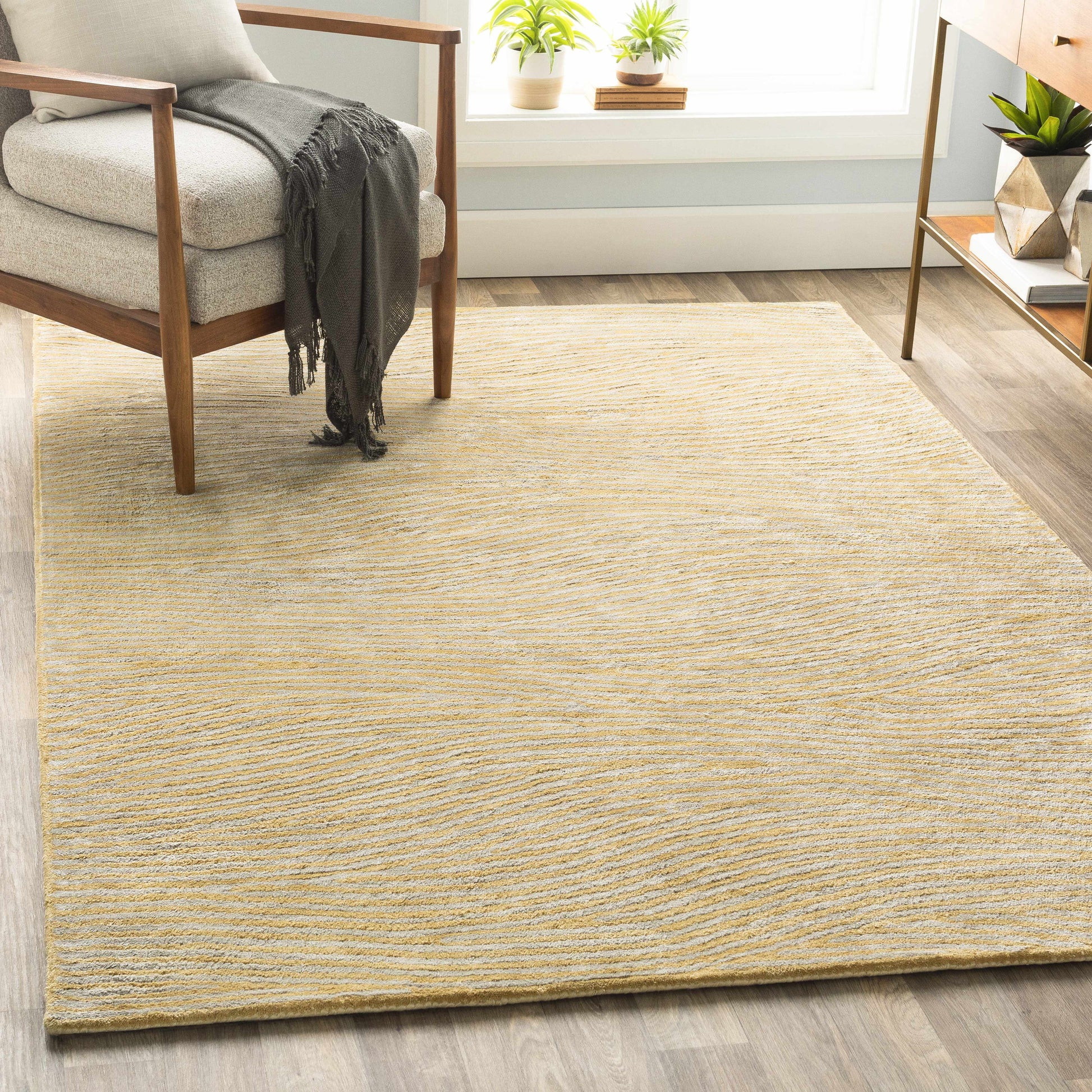 Quartz QTZ-5032 Hand Tufted Rug
