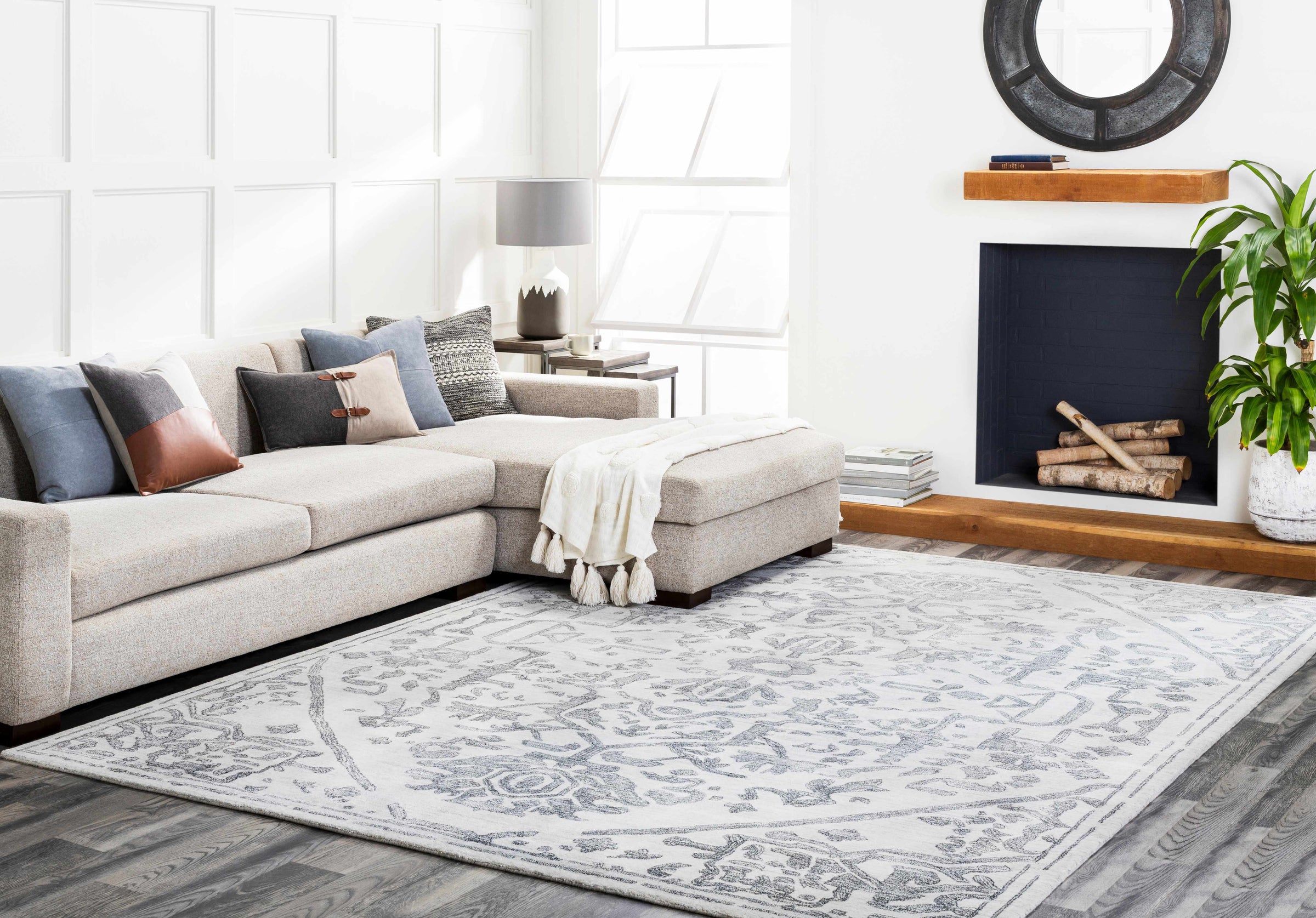 Hightower HTW-3013 Hand Knotted Rug