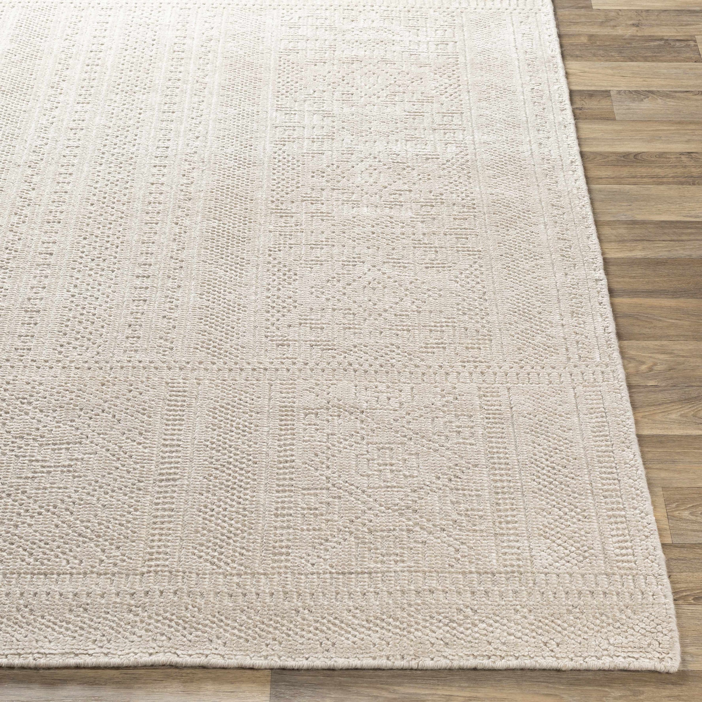 Rugs : LVN-2303