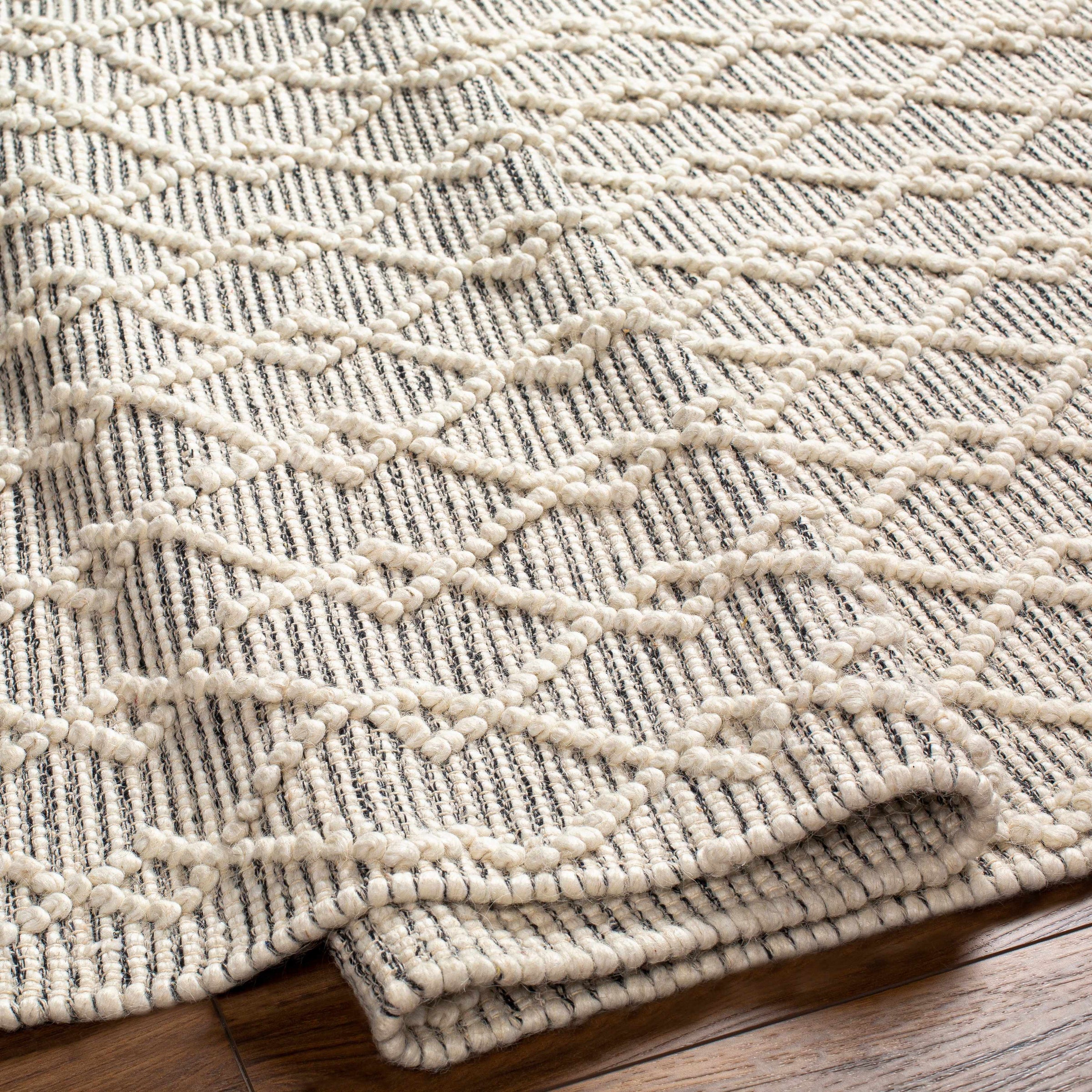 Hemingway HMG-2304 Hand Woven Rug