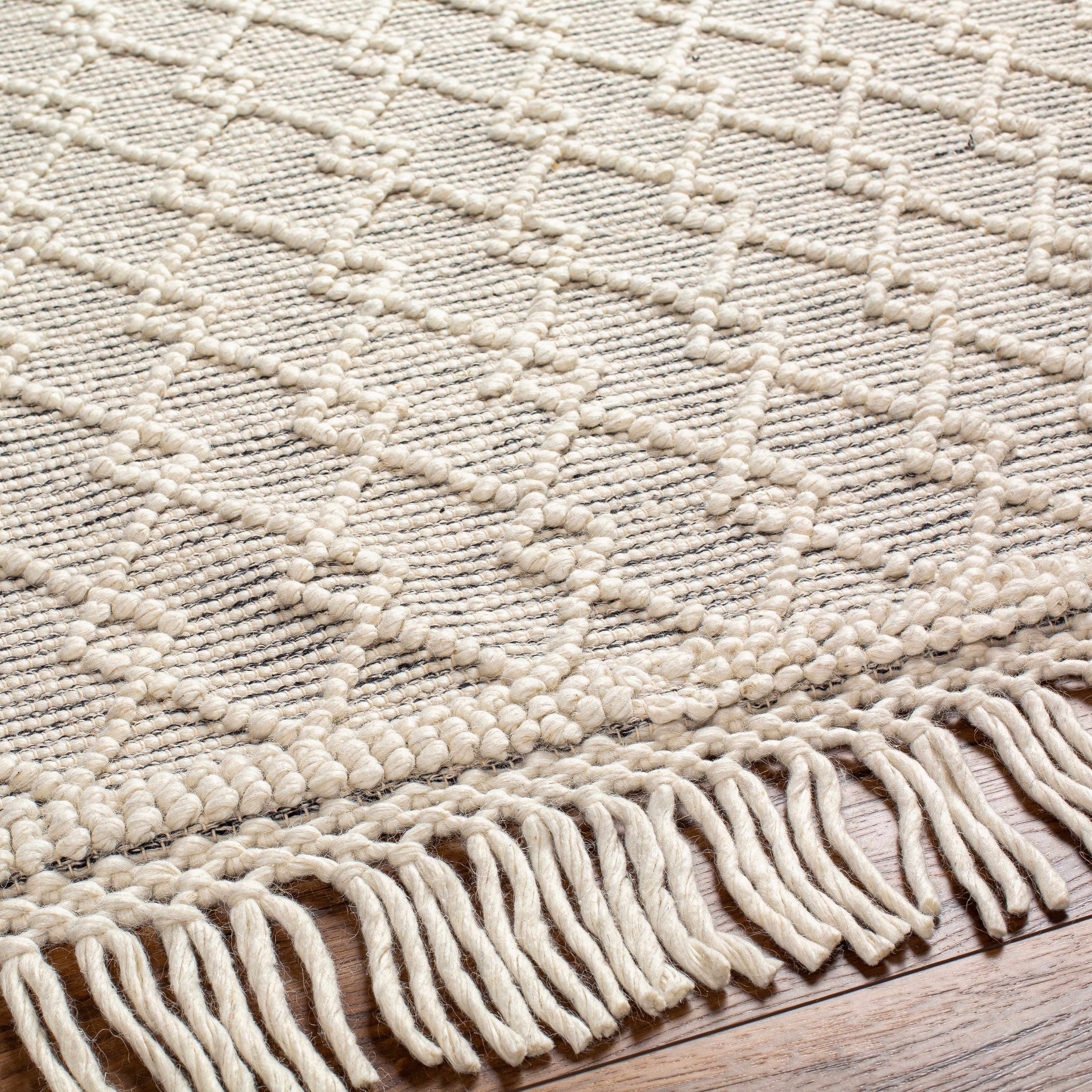 Hemingway HMG-2304 Hand Woven Rug