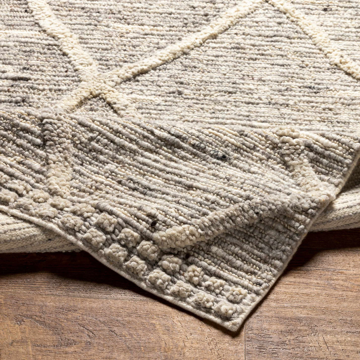 Manisa MNS-2302 Hand Woven Rug