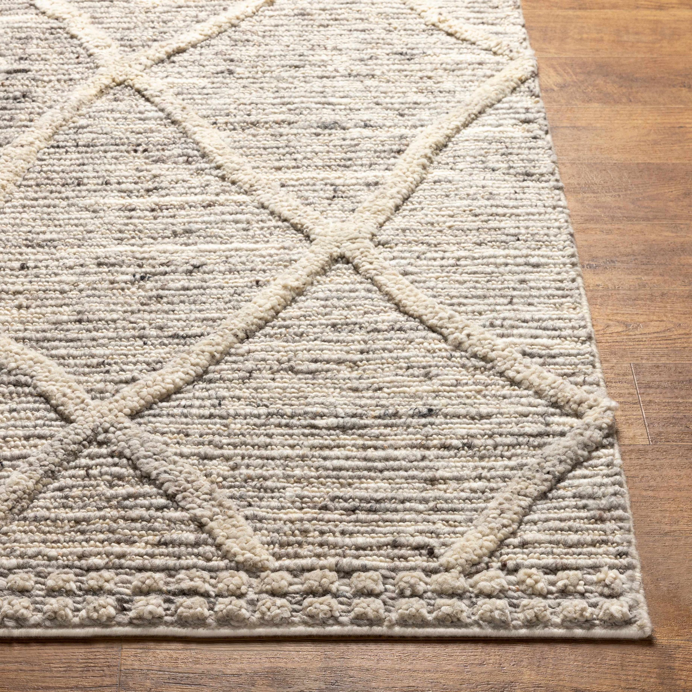 Manisa MNS-2302 Hand Woven Rug