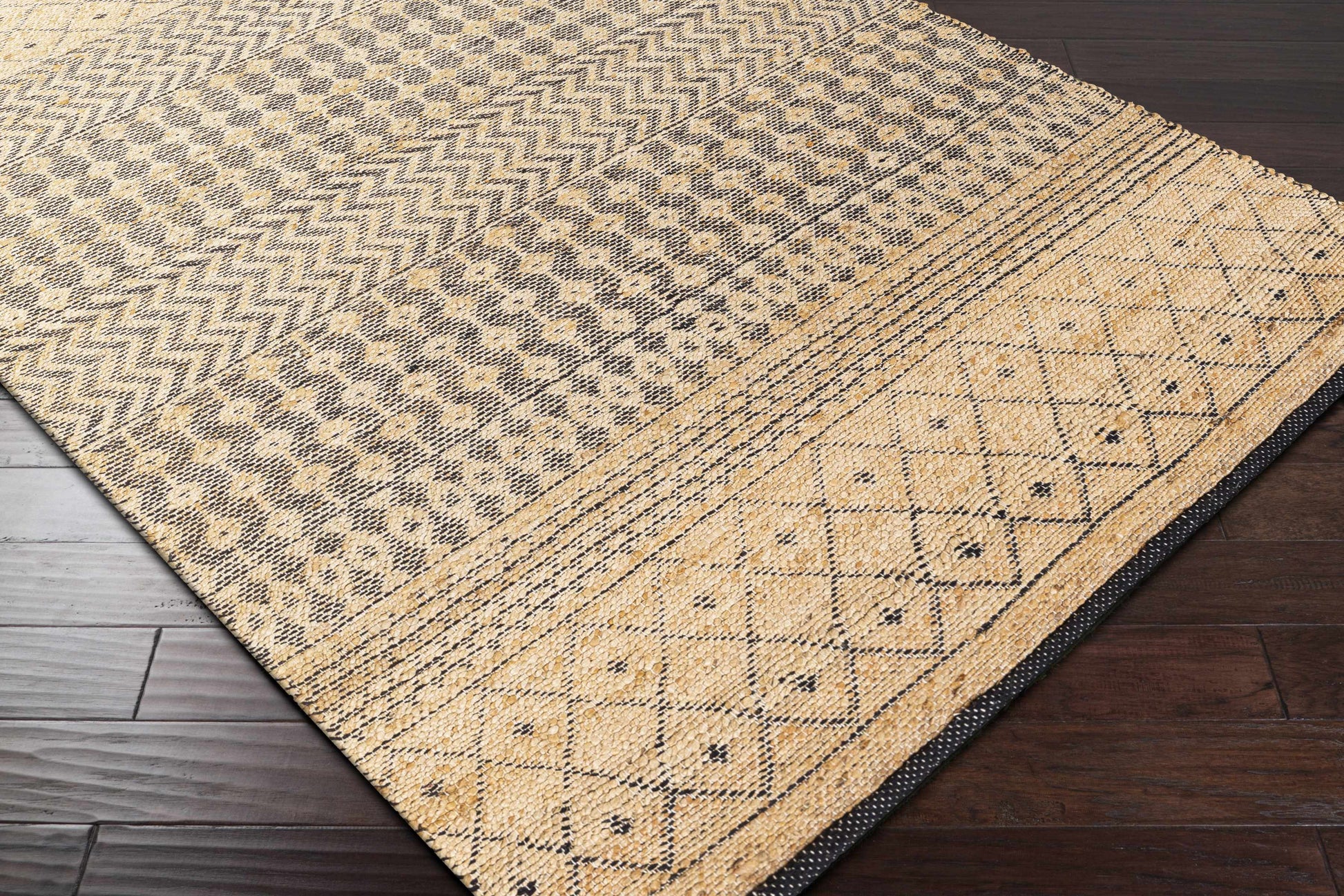 Bryant BRA-2402 Hand Woven Rug