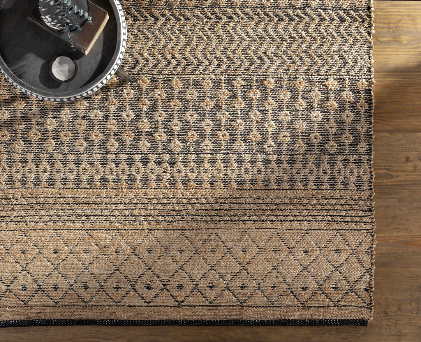 Bryant BRA-2402 Hand Woven Rug