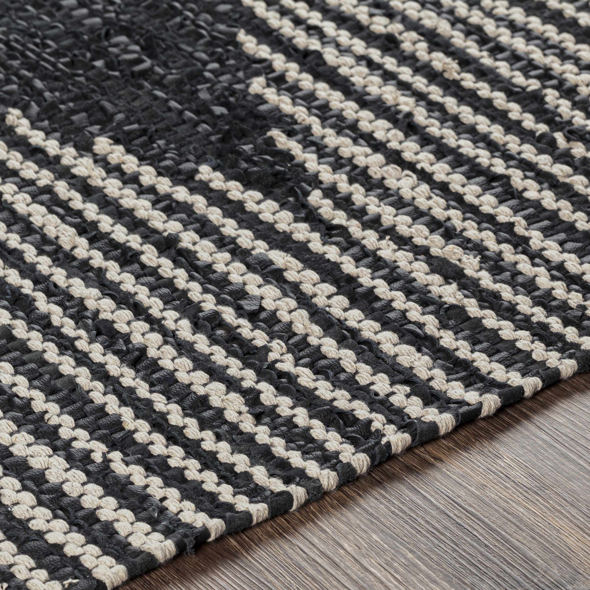 Lexington LEX-2303 Hand Woven Rug