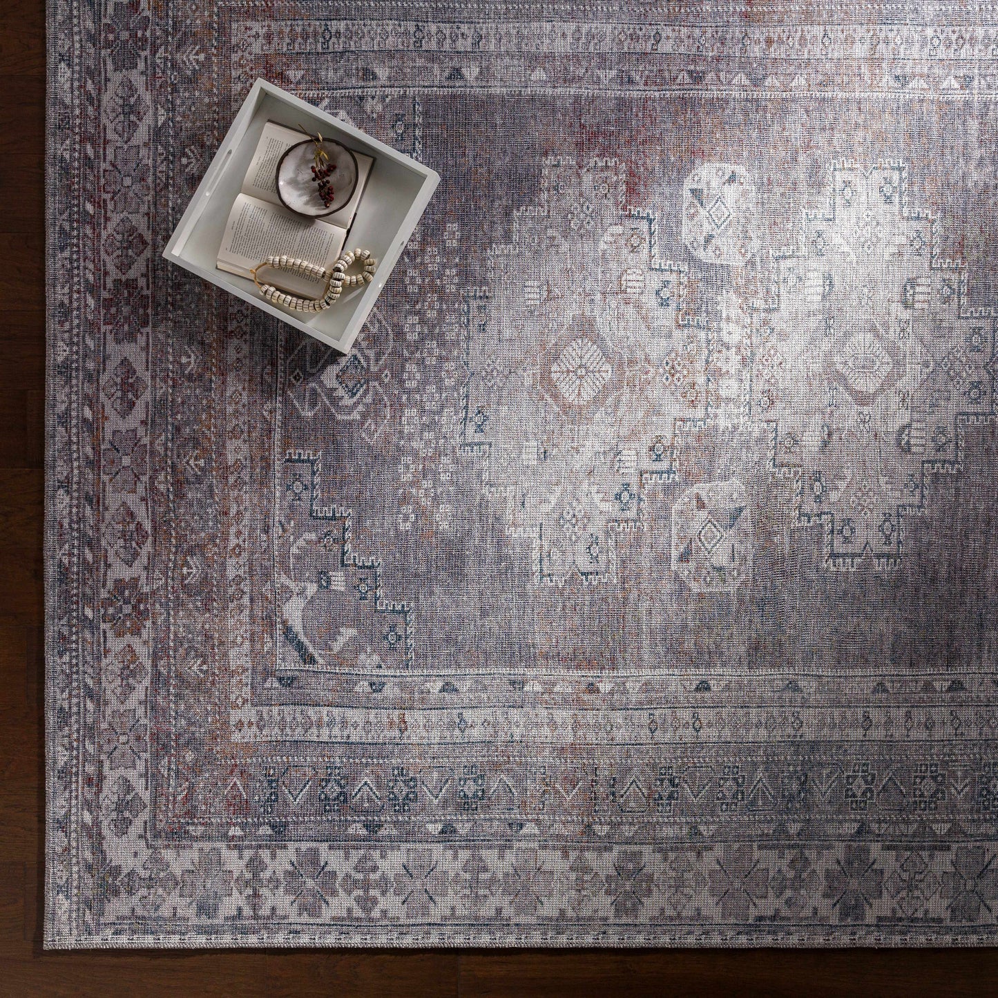 Colin CLN-2304 Machine Woven Rug