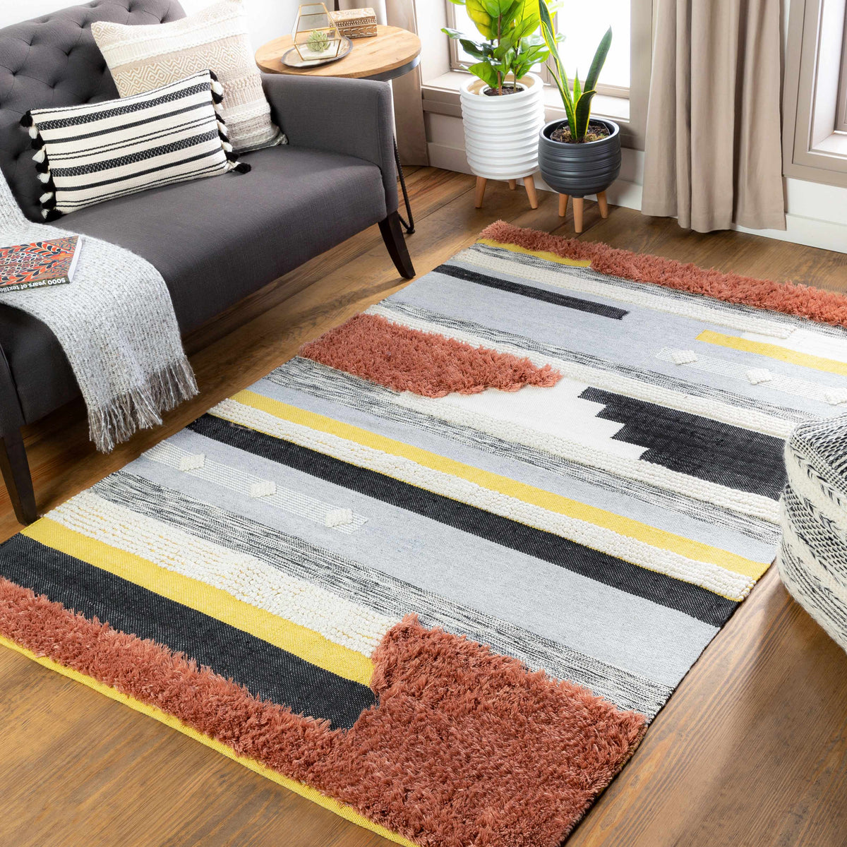 Yuva YUV-2300 Hand Woven Rug