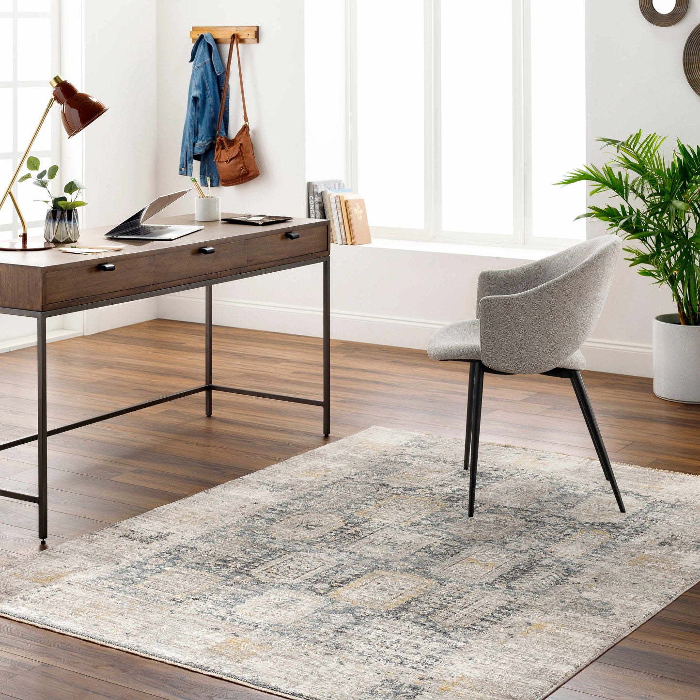 Carlisle CSI-2319 Machine Woven Rug