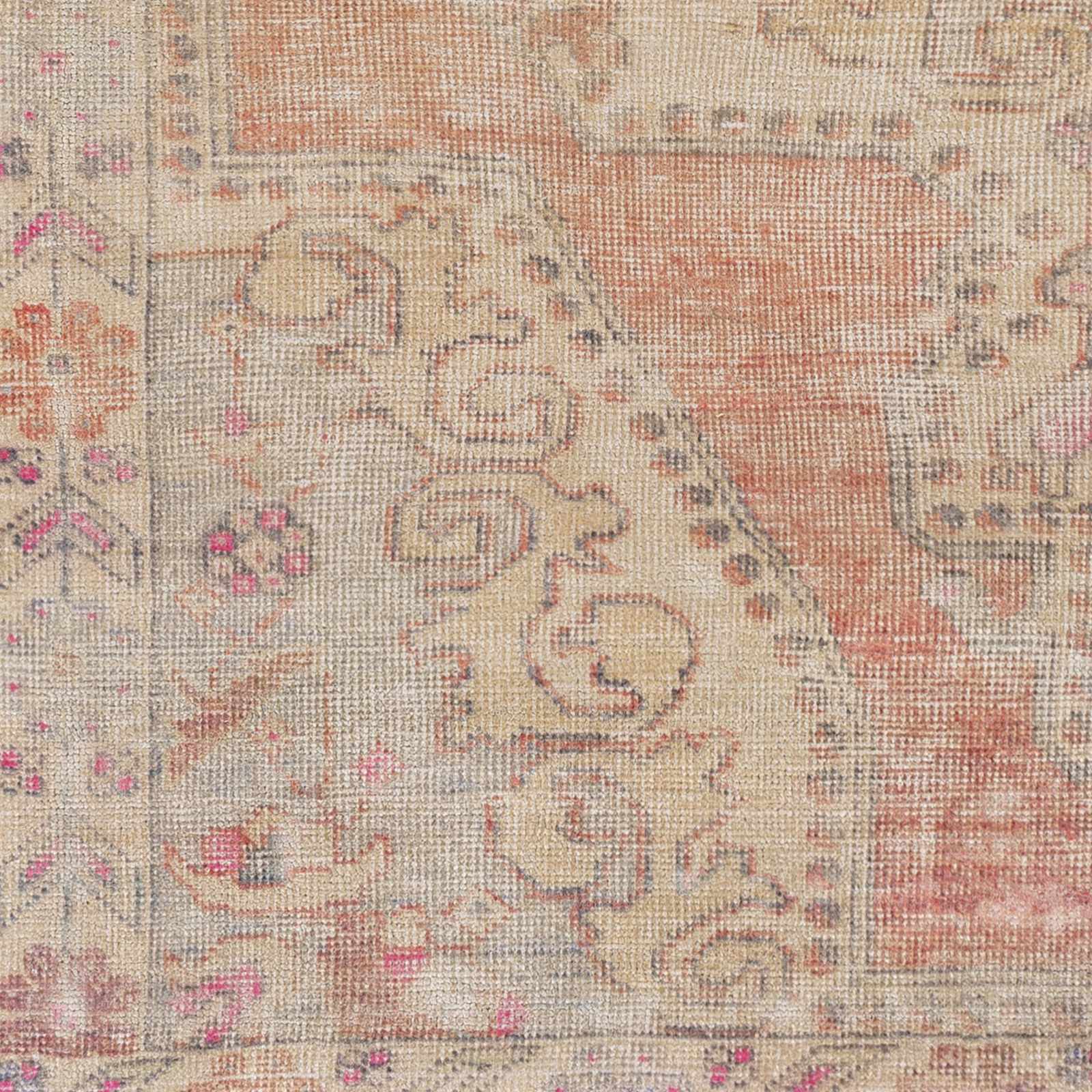 Unique UNQ-2314 Hand Tufted Rug