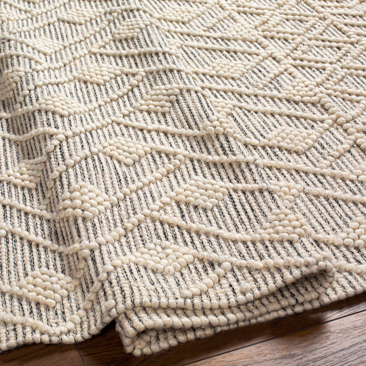 Hemingway HMG-2305 Hand Woven Rug