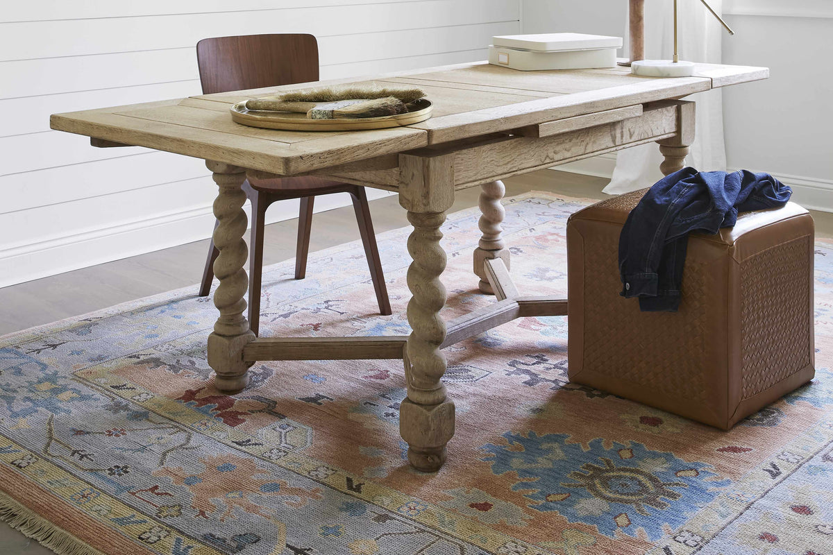 Furniture : LAPF-001,Rugs : SML-2301
