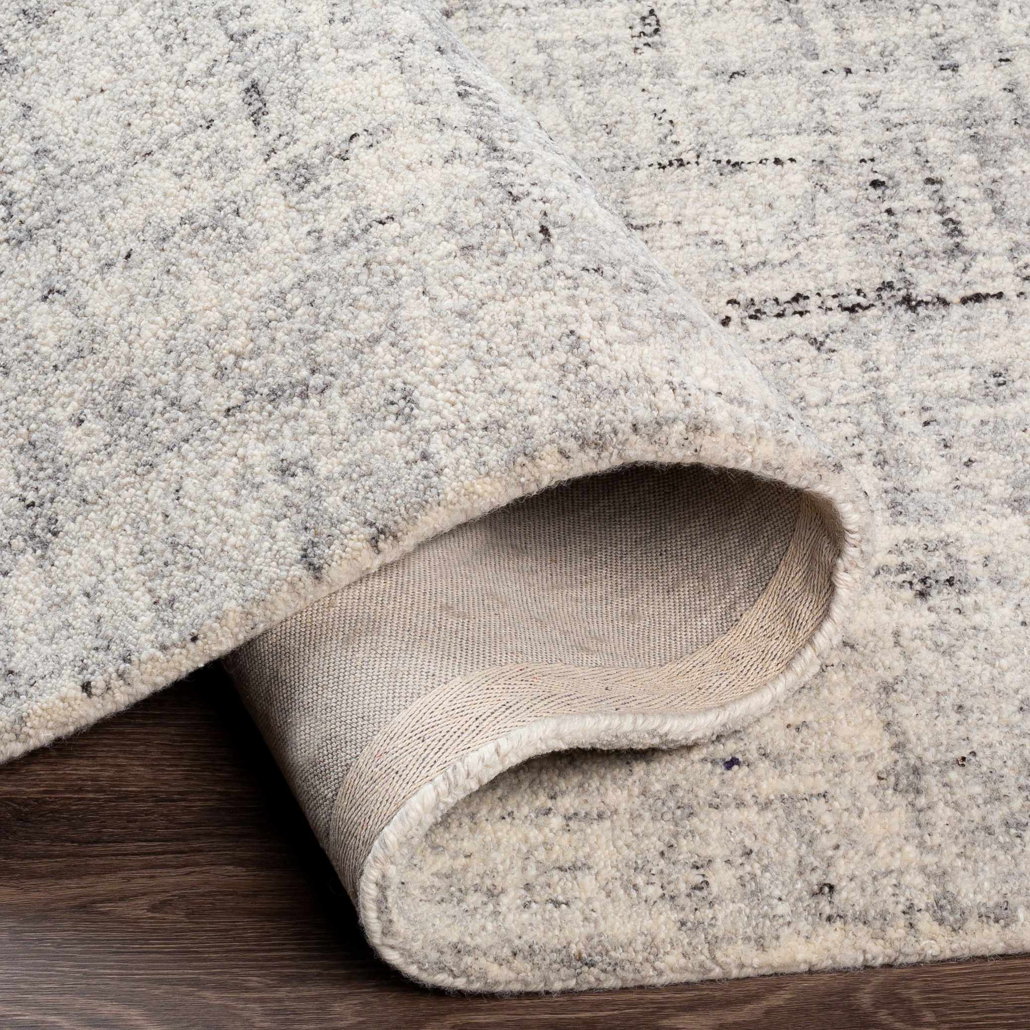 Lucca LCA-2300 Handmade Rug