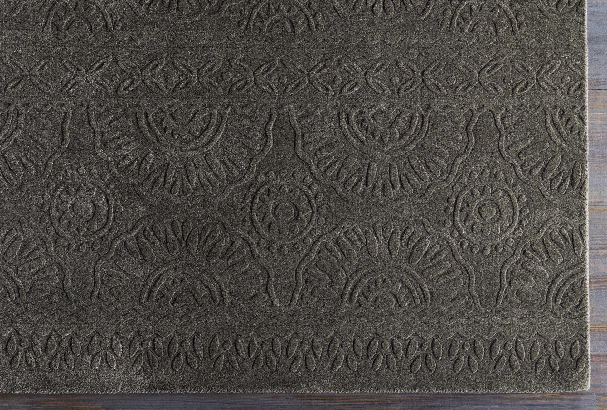 Taraash TRH-2300 Hand Loomed Rug