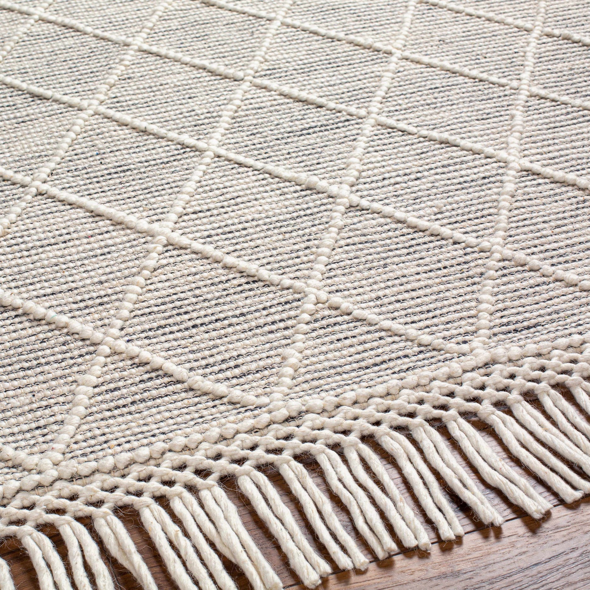 Hemingway HMG-2302 Hand Woven Rug