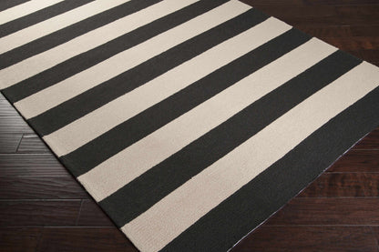 Rain RAI-1079 Hand Hooked Rug