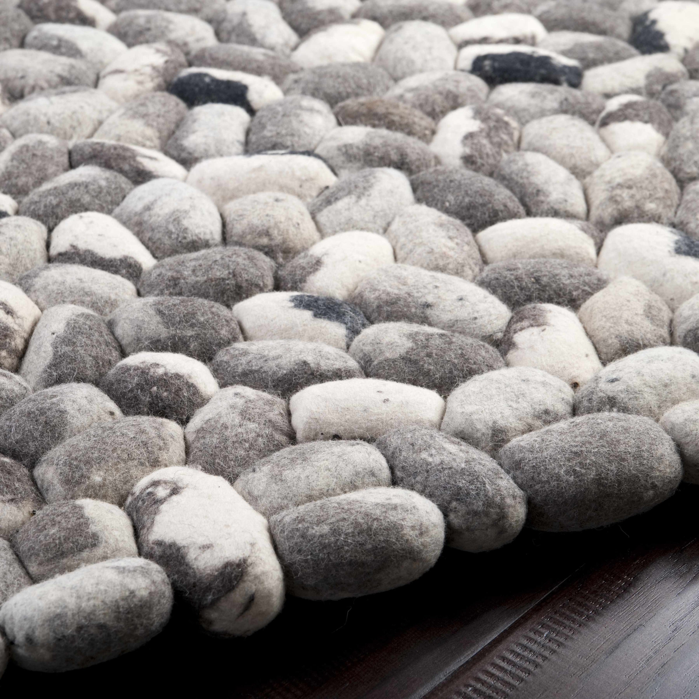 Summit SMT-6600 Hand Woven Rug