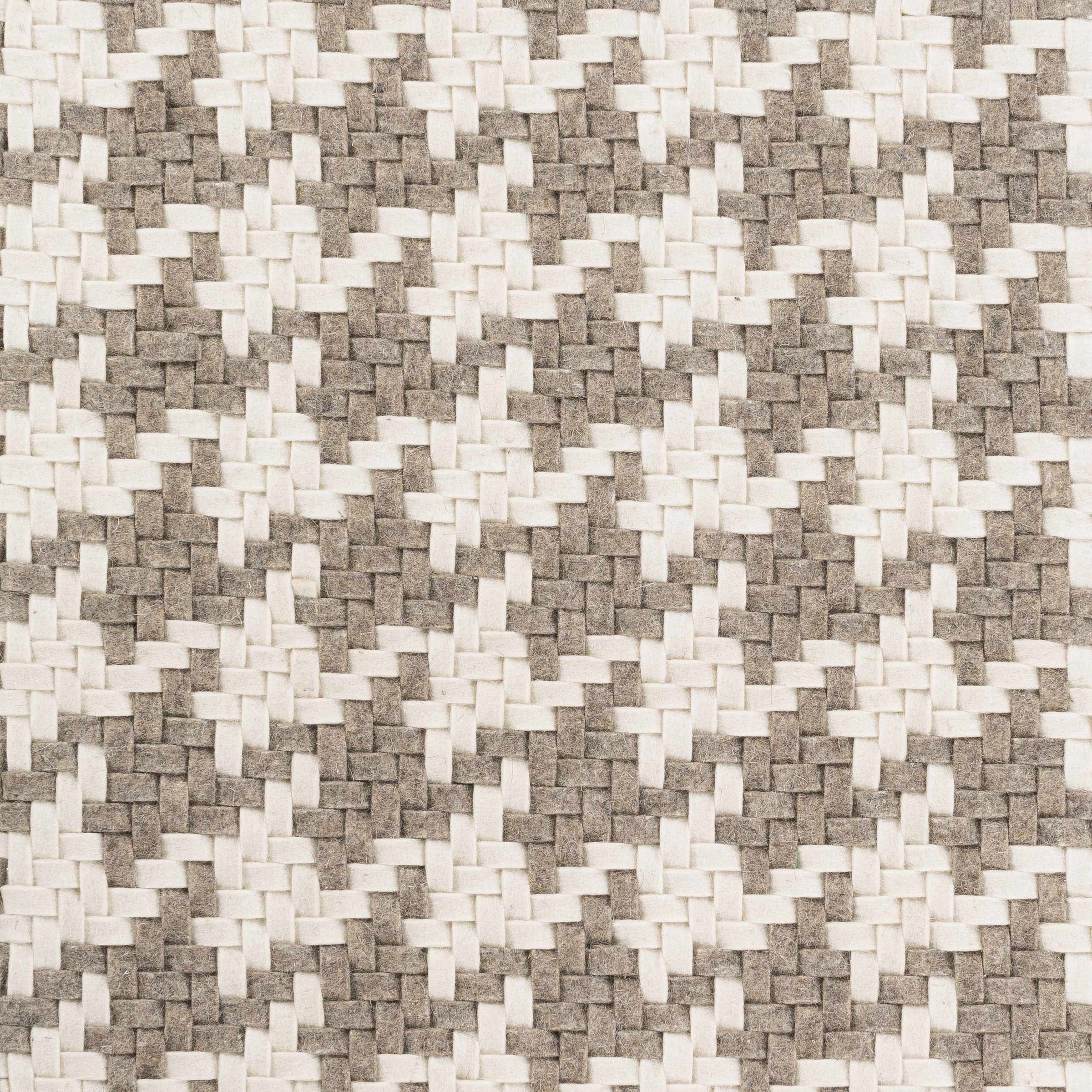 Jigsaw JIG-1001 Hand Woven Rug