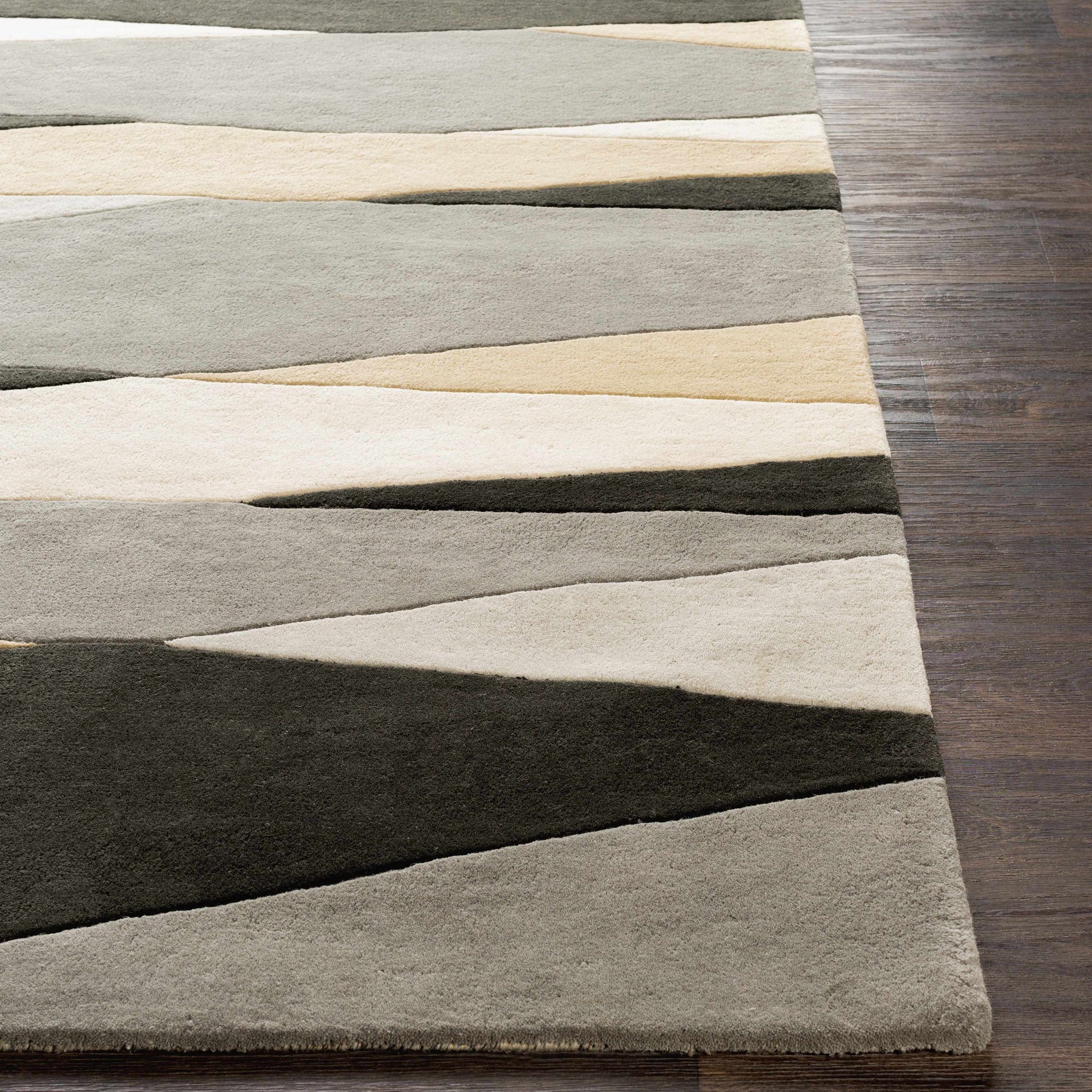 Forum FM-7205 Hand Tufted Rug