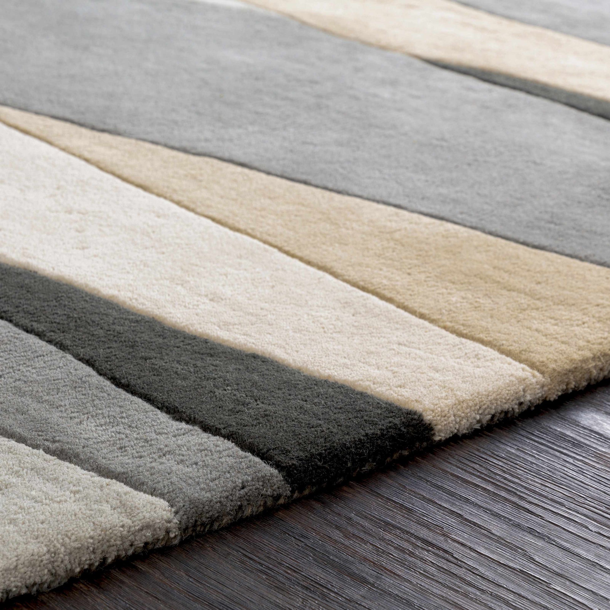 Forum FM-7205 Hand Tufted Rug