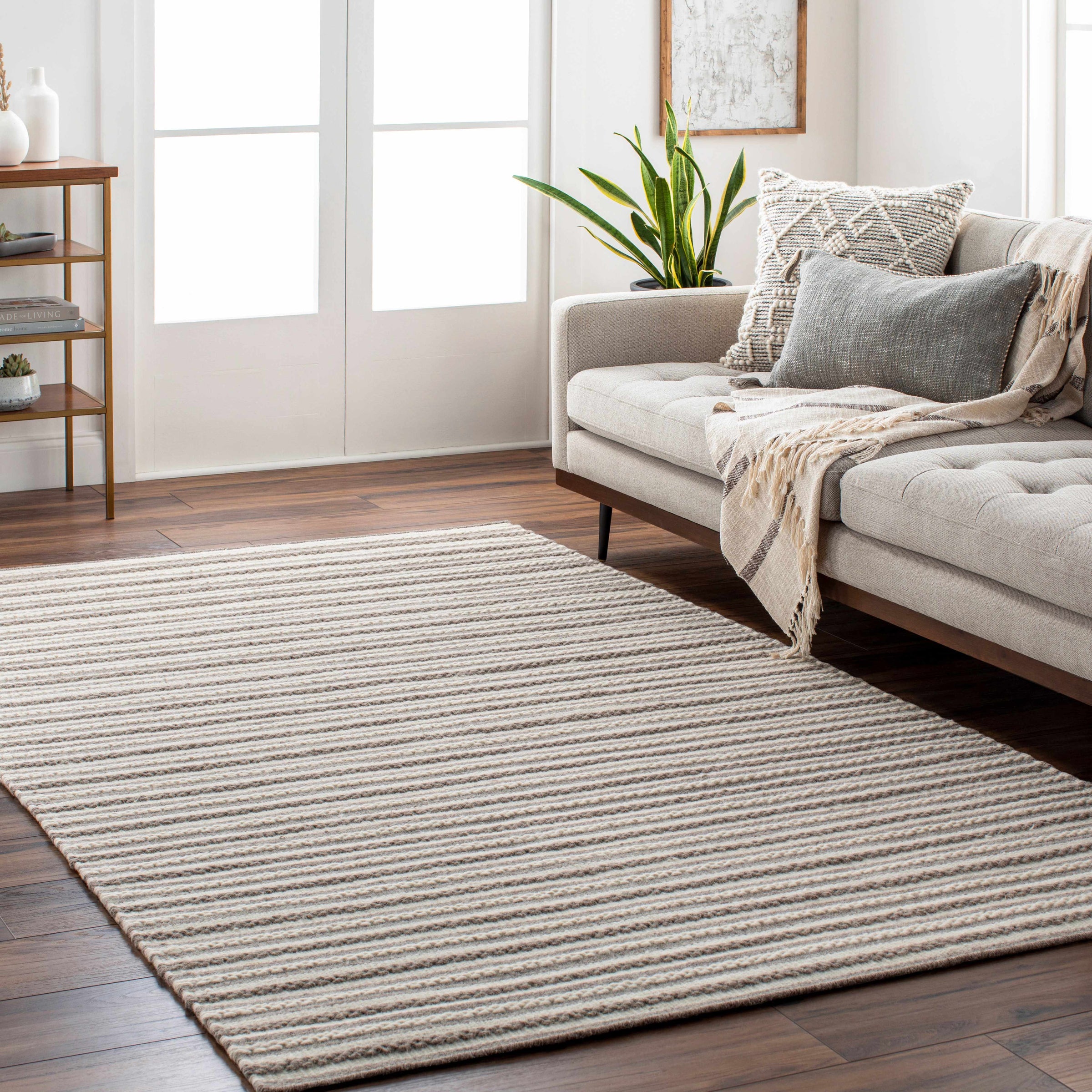 Ravena RVN-3006 Hand Woven Rug
