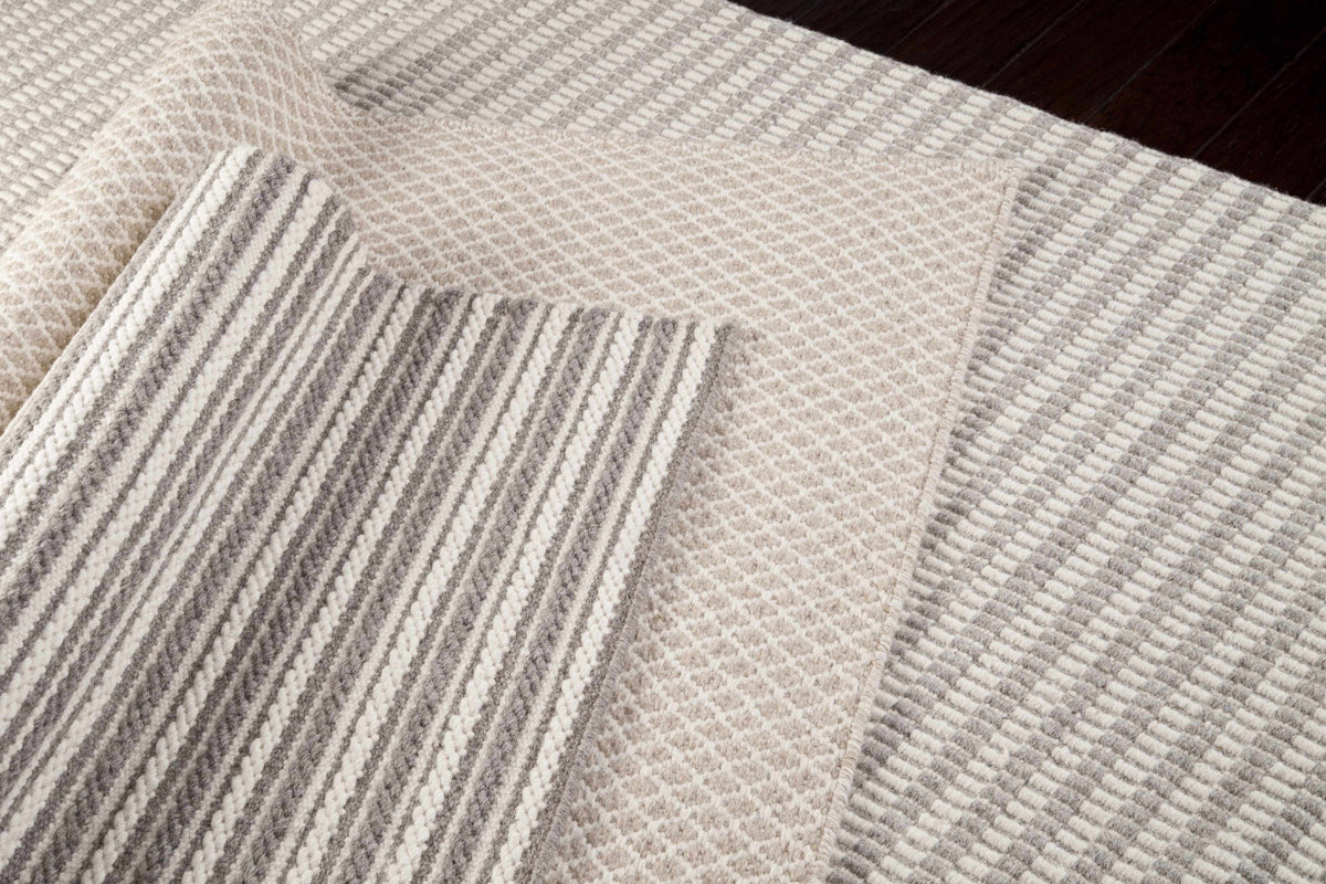 Ravena RVN-3006 Hand Woven Rug
