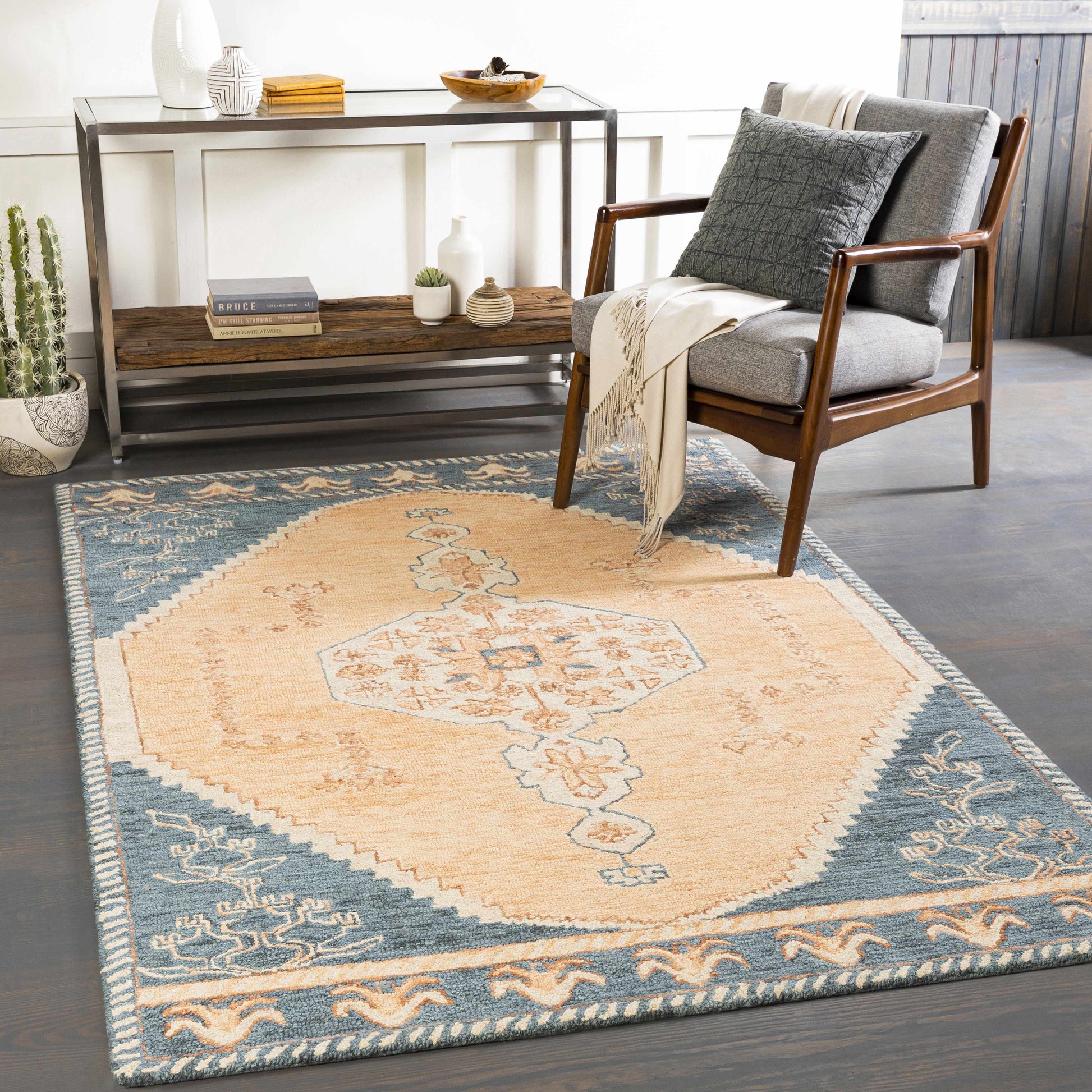 Urfa URF-2301 Hand Tufted Rug