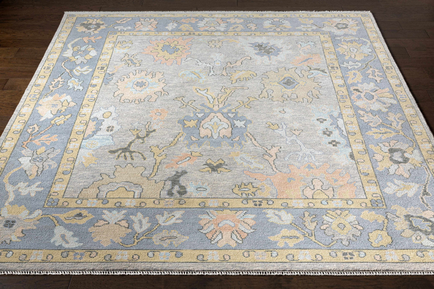 Ushak USK-2303 Hand Knotted Rug