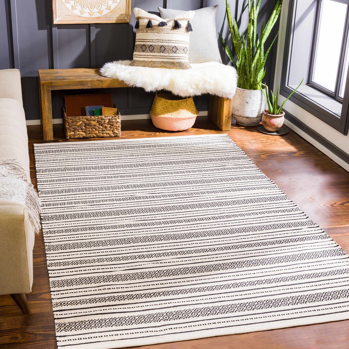 Osasuna OSA-2304 Hand Woven Rug