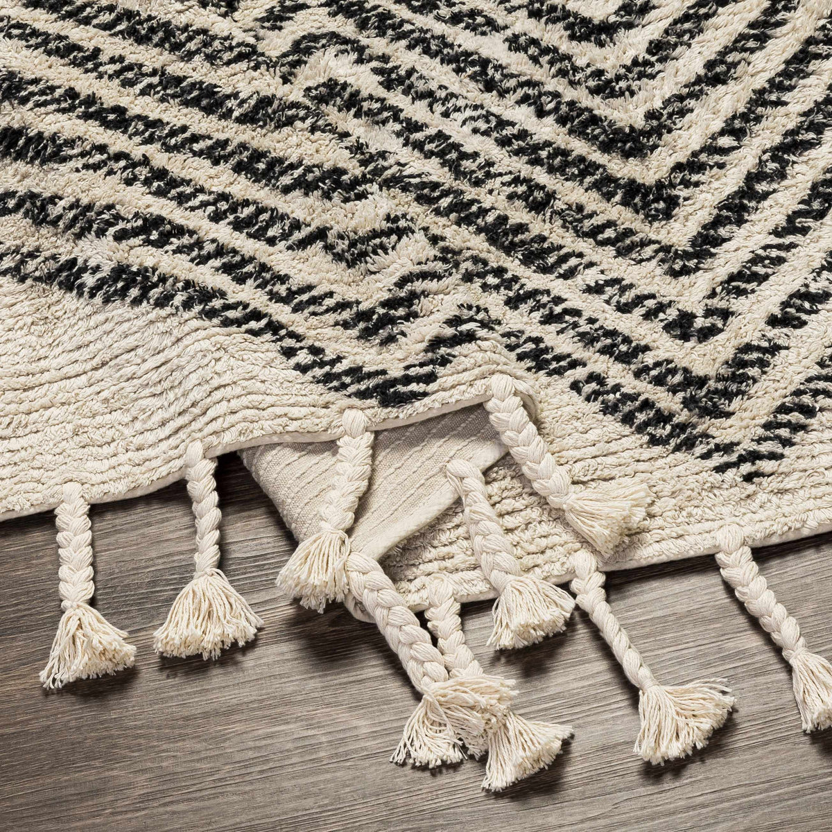 Khemisset KMS-2302 Hand Woven Rug